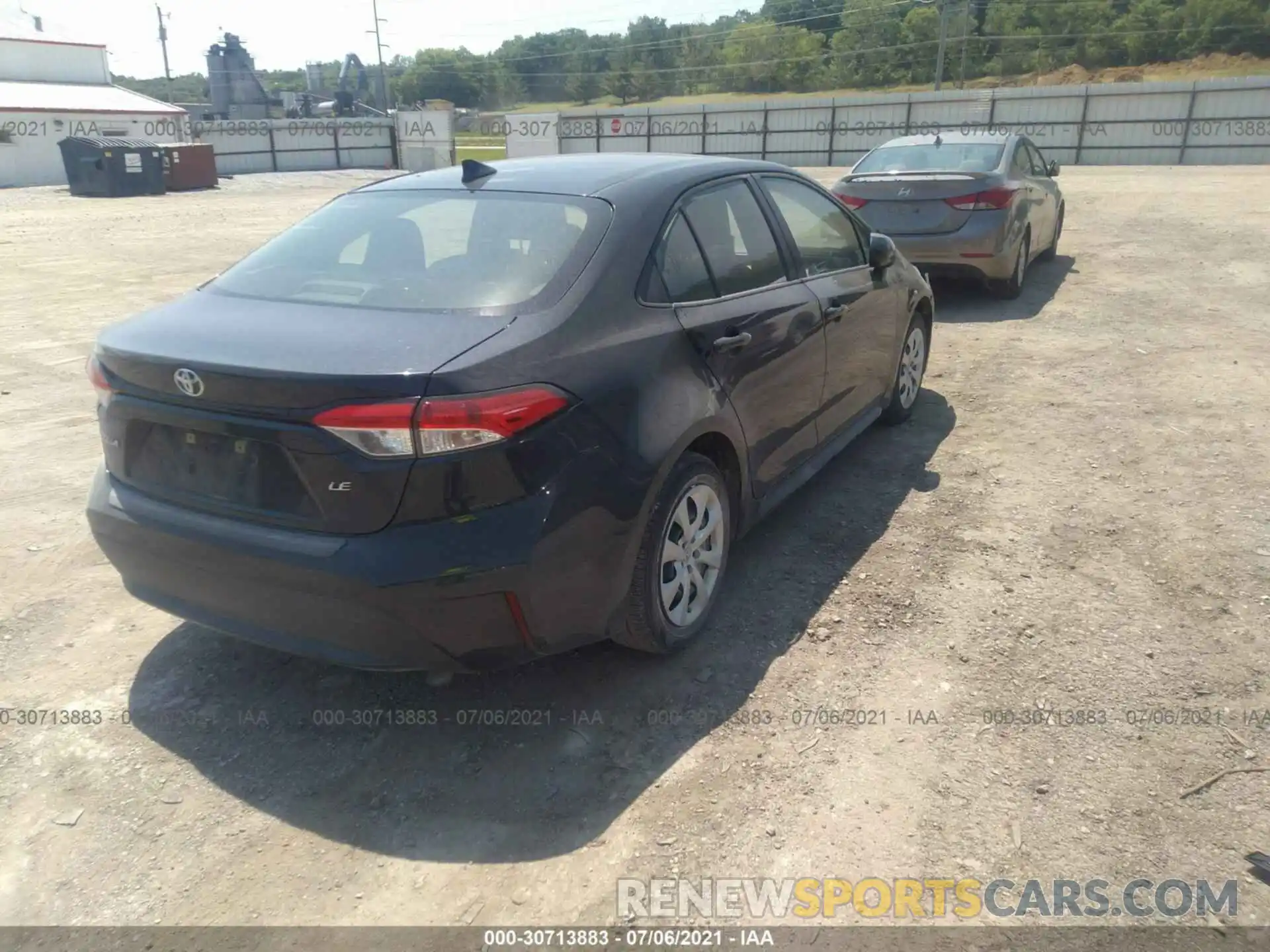 4 Photograph of a damaged car JTDEPRAE9LJ116330 TOYOTA COROLLA 2020