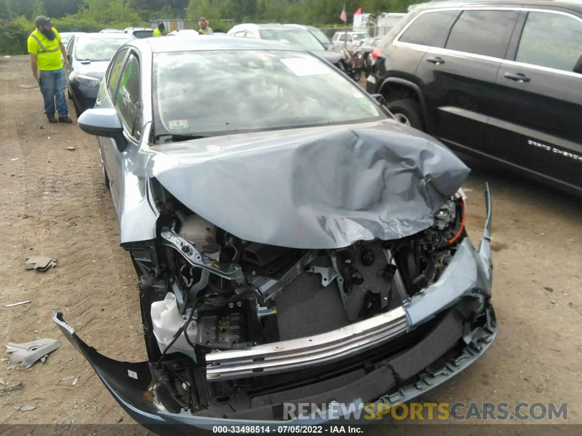 6 Photograph of a damaged car JTDEPRAE9LJ117123 TOYOTA COROLLA 2020