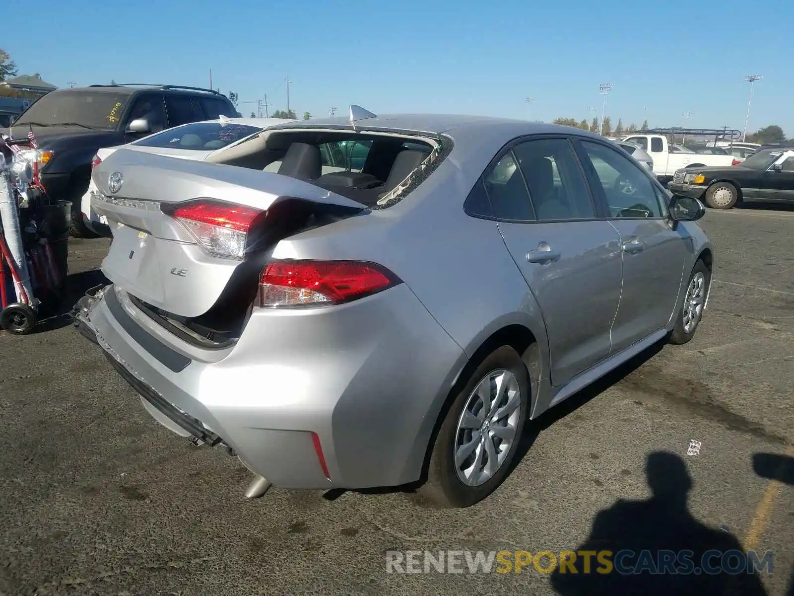 4 Photograph of a damaged car JTDEPRAEXLJ000912 TOYOTA COROLLA 2020