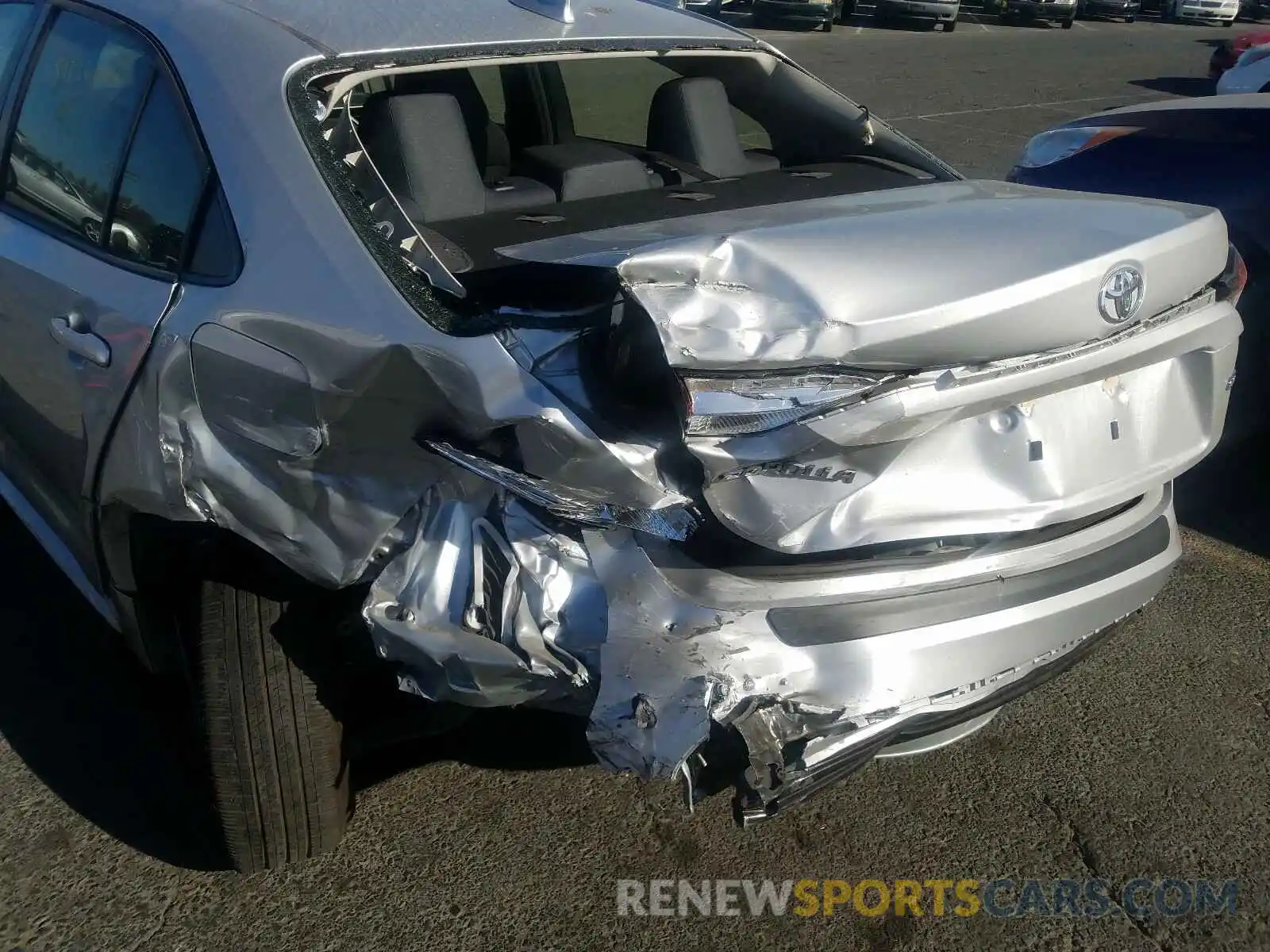 9 Photograph of a damaged car JTDEPRAEXLJ000912 TOYOTA COROLLA 2020