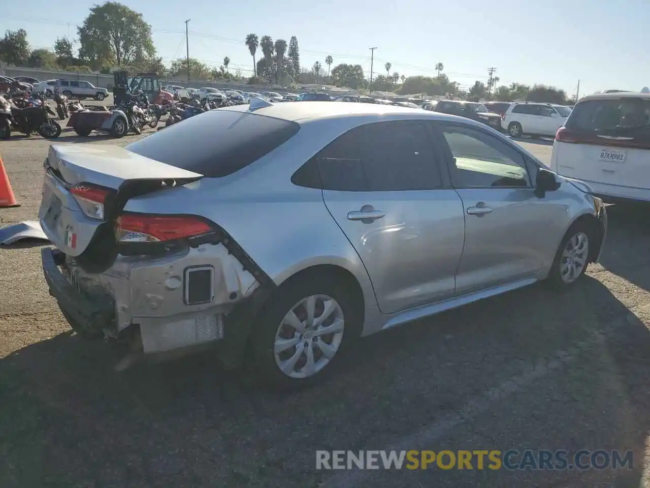 3 Photograph of a damaged car JTDEPRAEXLJ001283 TOYOTA COROLLA 2020