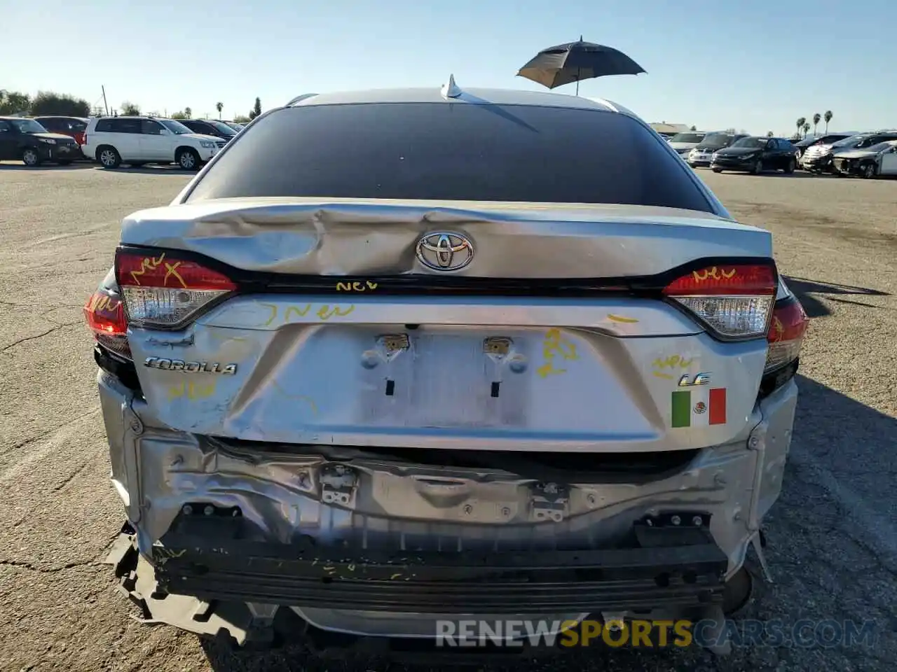 6 Photograph of a damaged car JTDEPRAEXLJ001283 TOYOTA COROLLA 2020