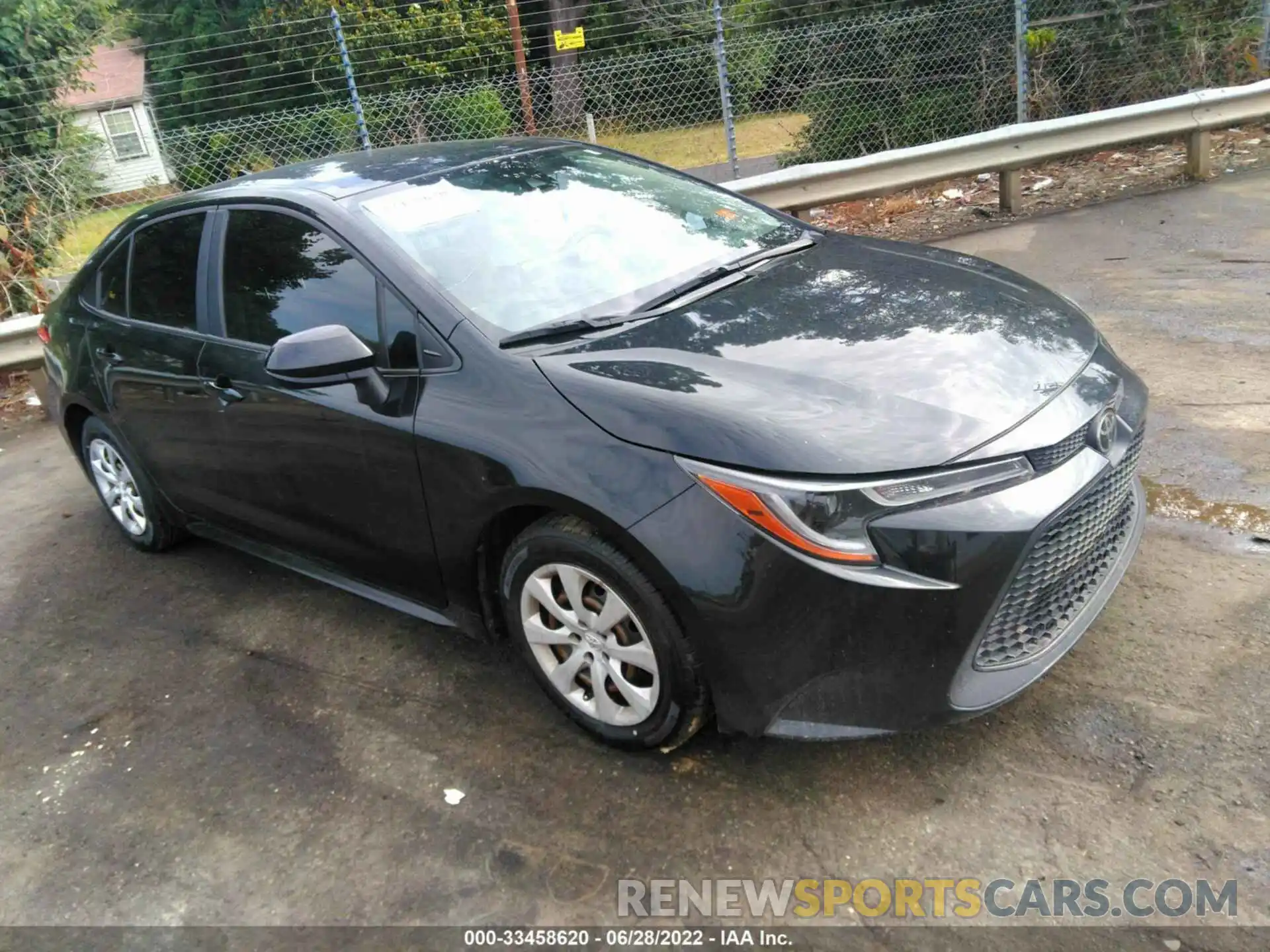 1 Photograph of a damaged car JTDEPRAEXLJ007701 TOYOTA COROLLA 2020