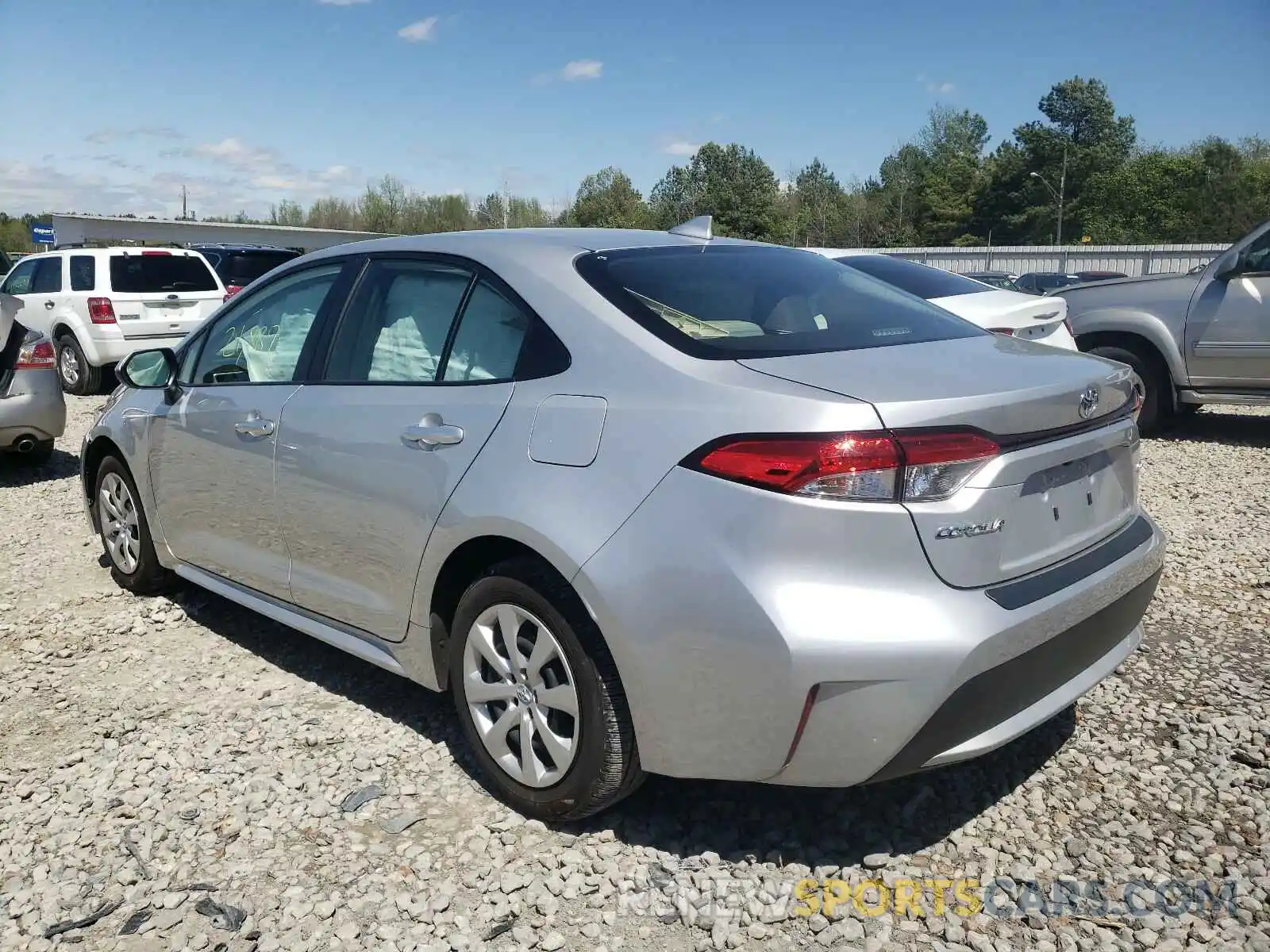 3 Photograph of a damaged car JTDEPRAEXLJ009769 TOYOTA COROLLA 2020