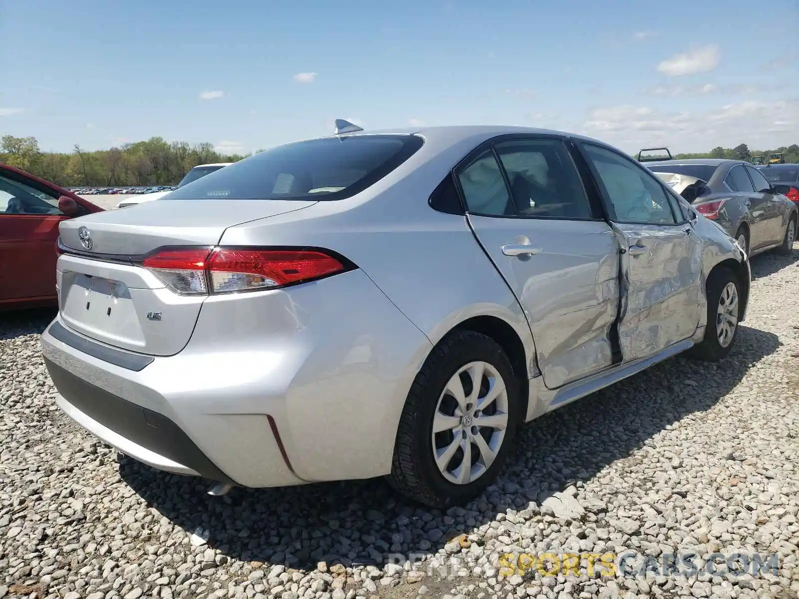 4 Photograph of a damaged car JTDEPRAEXLJ009769 TOYOTA COROLLA 2020