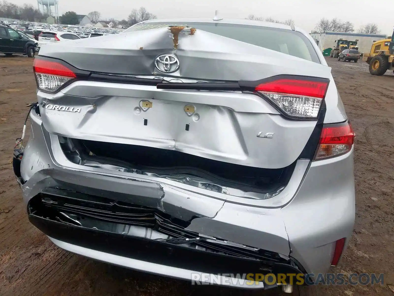 9 Photograph of a damaged car JTDEPRAEXLJ019136 TOYOTA COROLLA 2020