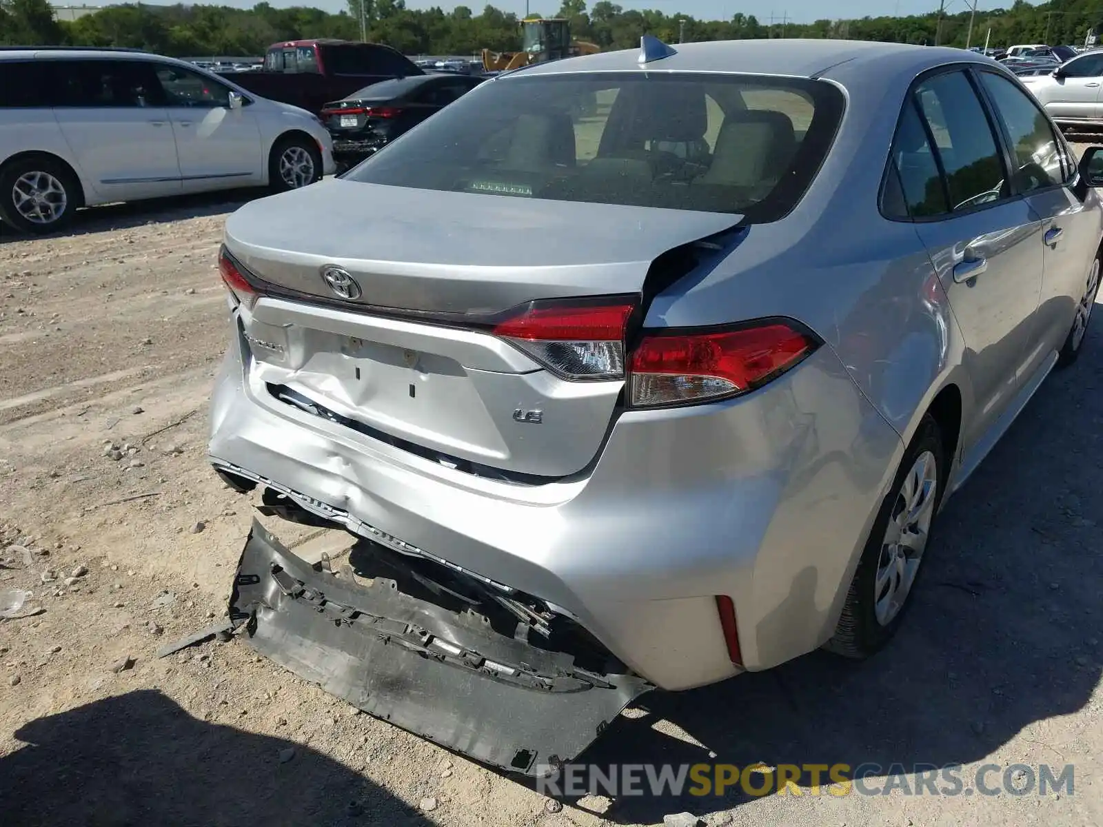 9 Photograph of a damaged car JTDEPRAEXLJ020187 TOYOTA COROLLA 2020