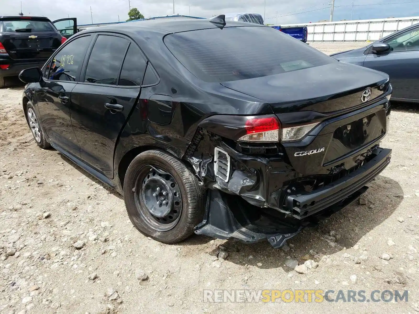 3 Photograph of a damaged car JTDEPRAEXLJ020285 TOYOTA COROLLA 2020