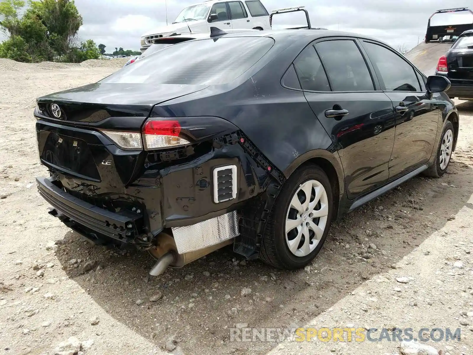 4 Photograph of a damaged car JTDEPRAEXLJ020285 TOYOTA COROLLA 2020