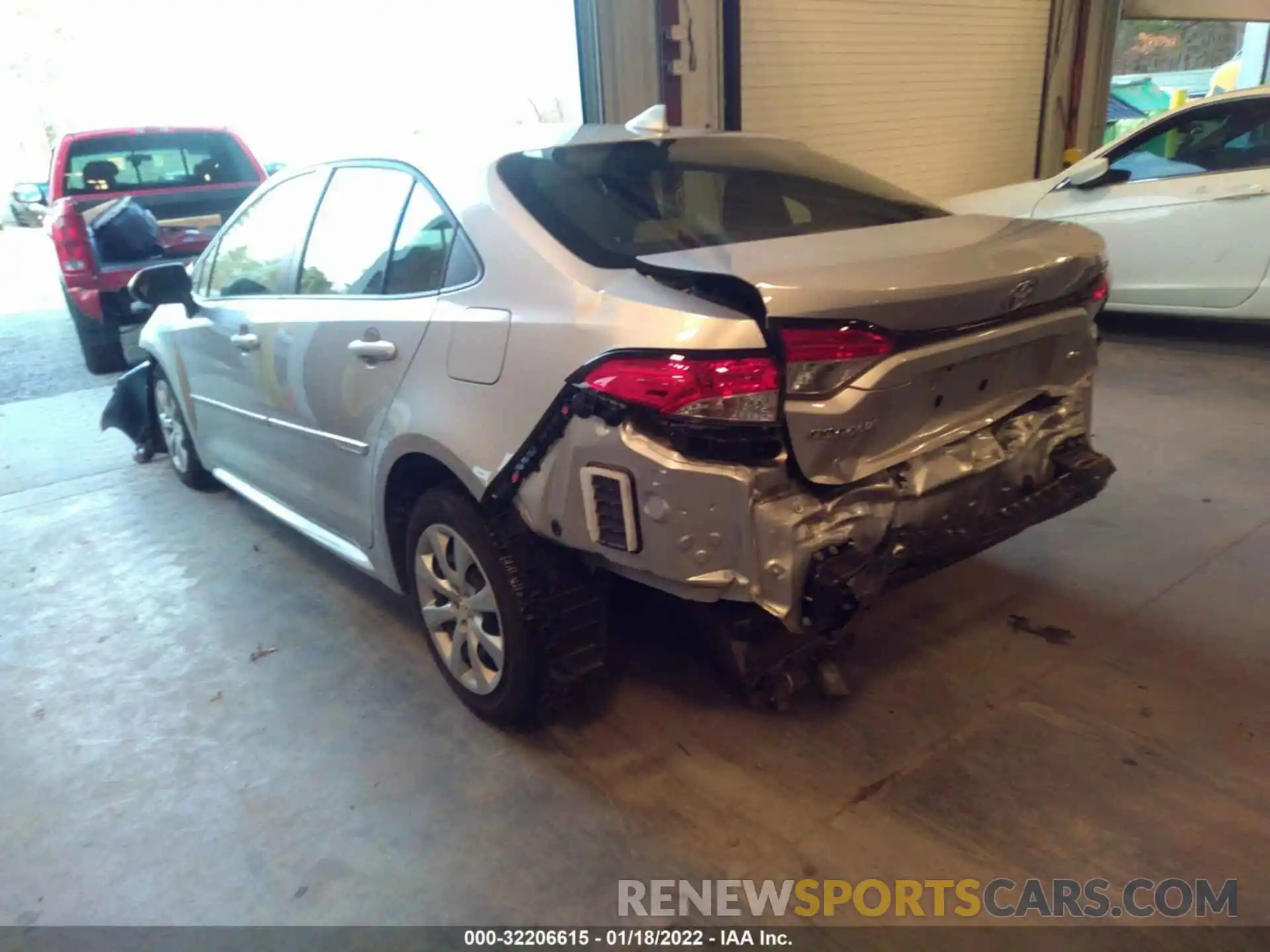 3 Photograph of a damaged car JTDEPRAEXLJ020299 TOYOTA COROLLA 2020