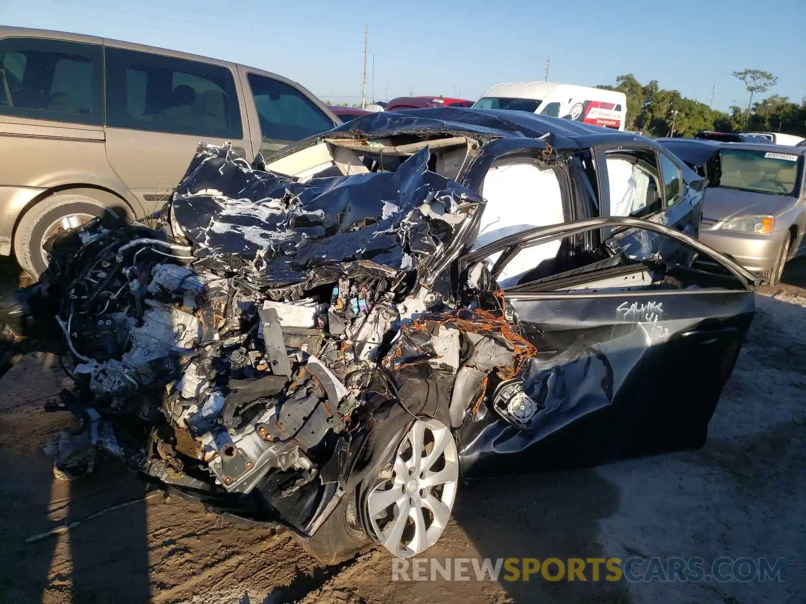 2 Photograph of a damaged car JTDEPRAEXLJ020948 TOYOTA COROLLA 2020