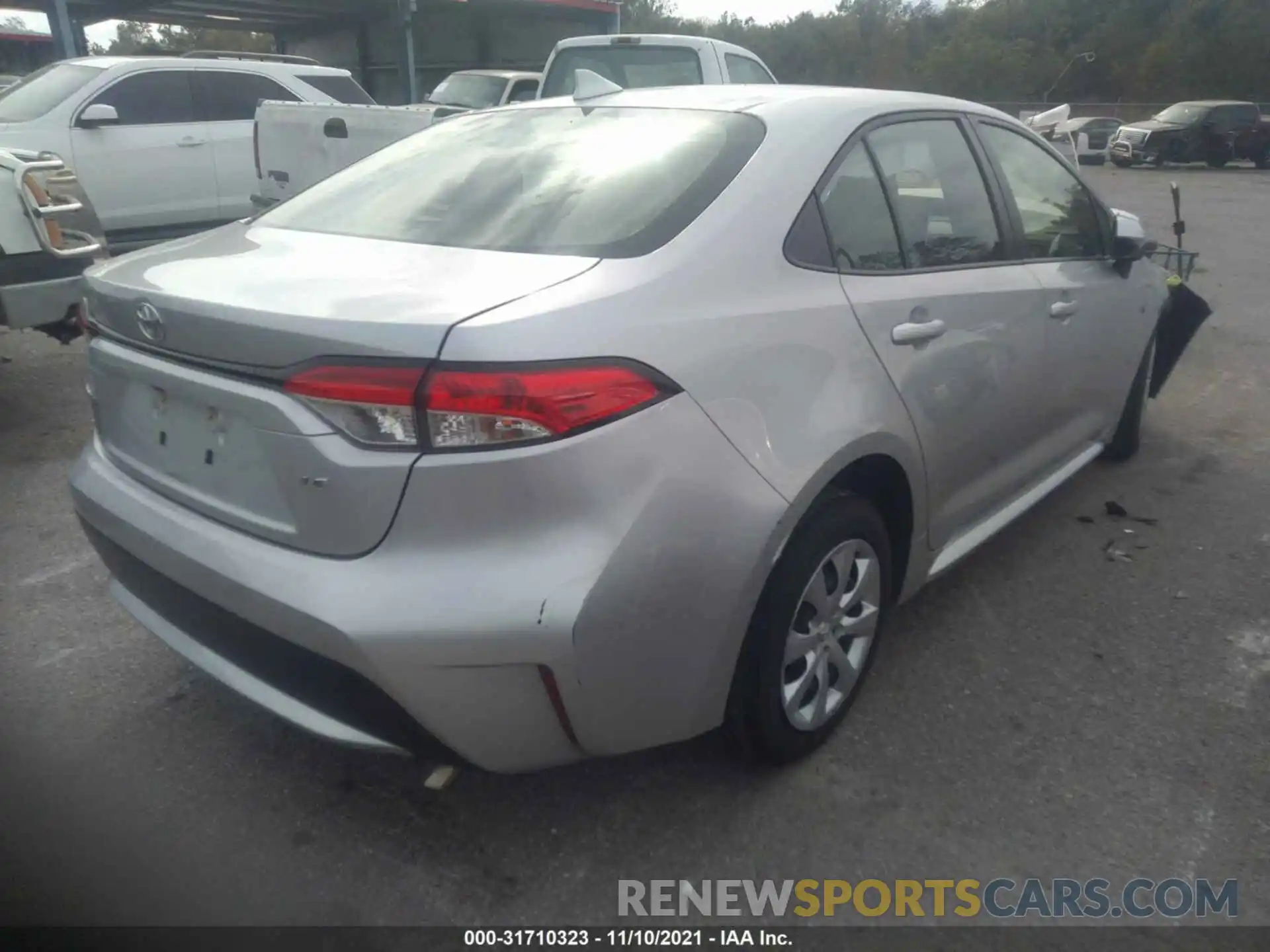 4 Photograph of a damaged car JTDEPRAEXLJ021131 TOYOTA COROLLA 2020