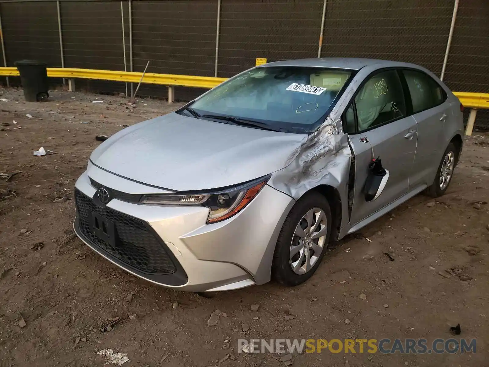 2 Photograph of a damaged car JTDEPRAEXLJ021288 TOYOTA COROLLA 2020