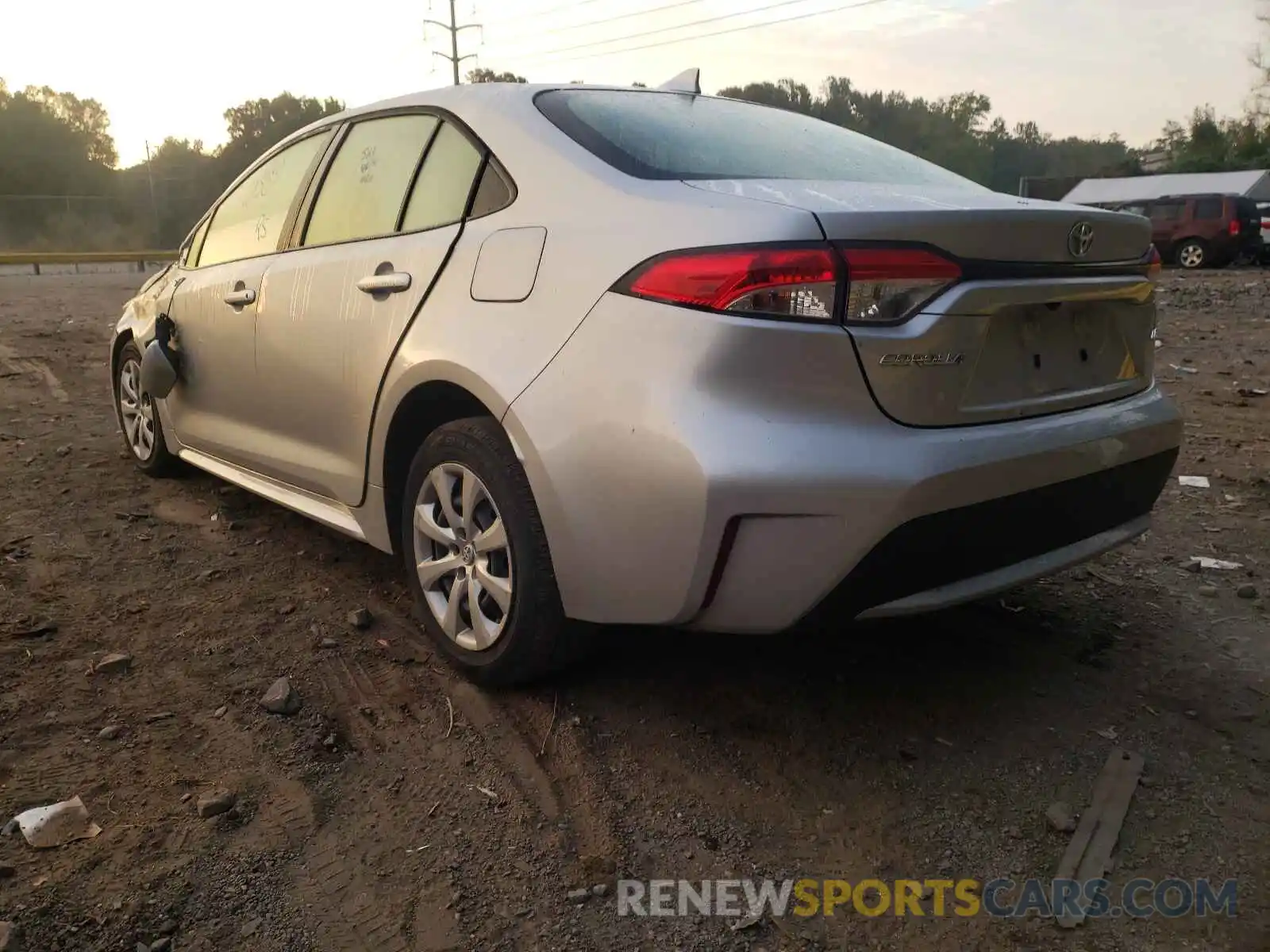 3 Photograph of a damaged car JTDEPRAEXLJ021288 TOYOTA COROLLA 2020