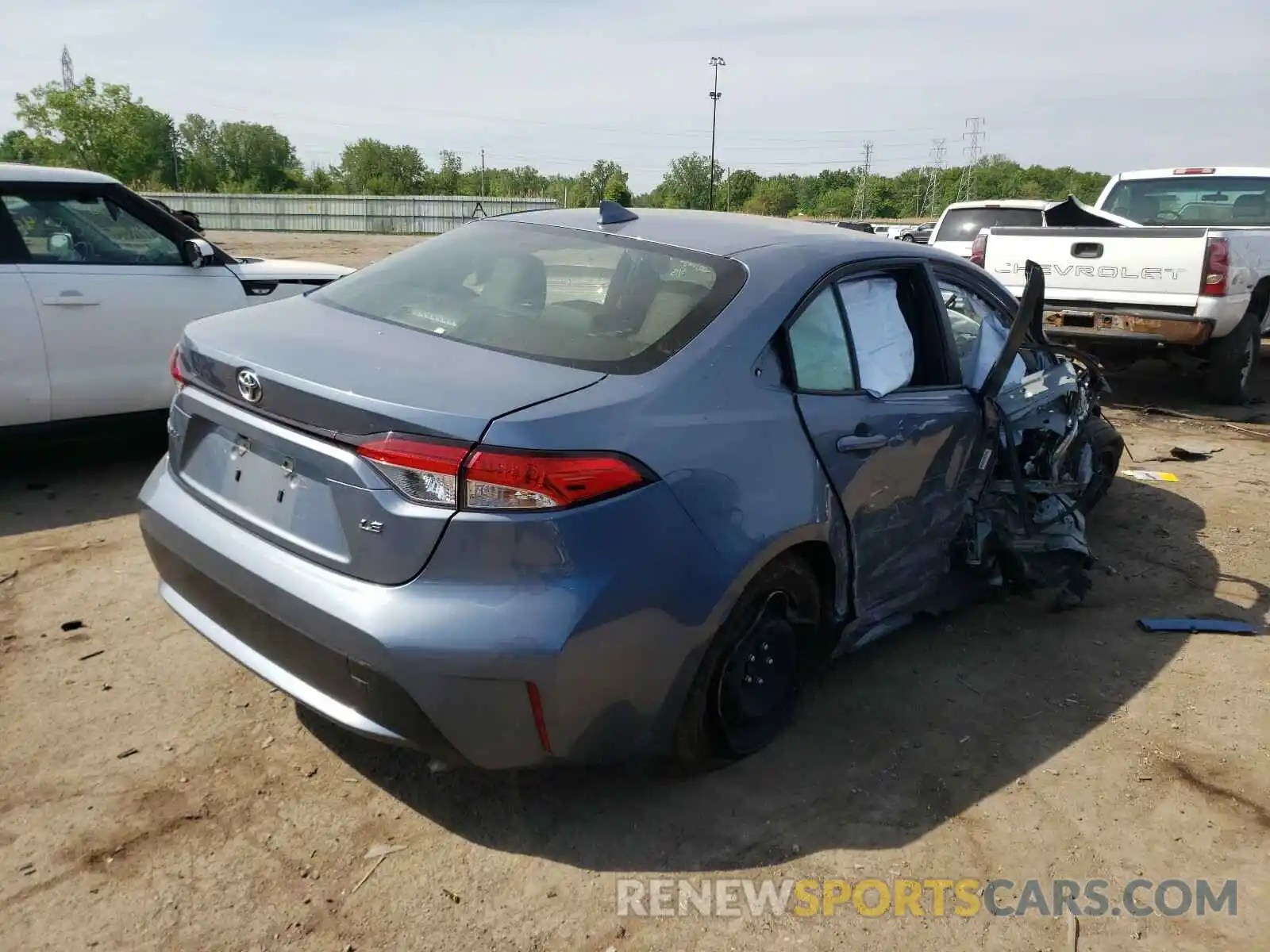 4 Photograph of a damaged car JTDEPRAEXLJ021405 TOYOTA COROLLA 2020