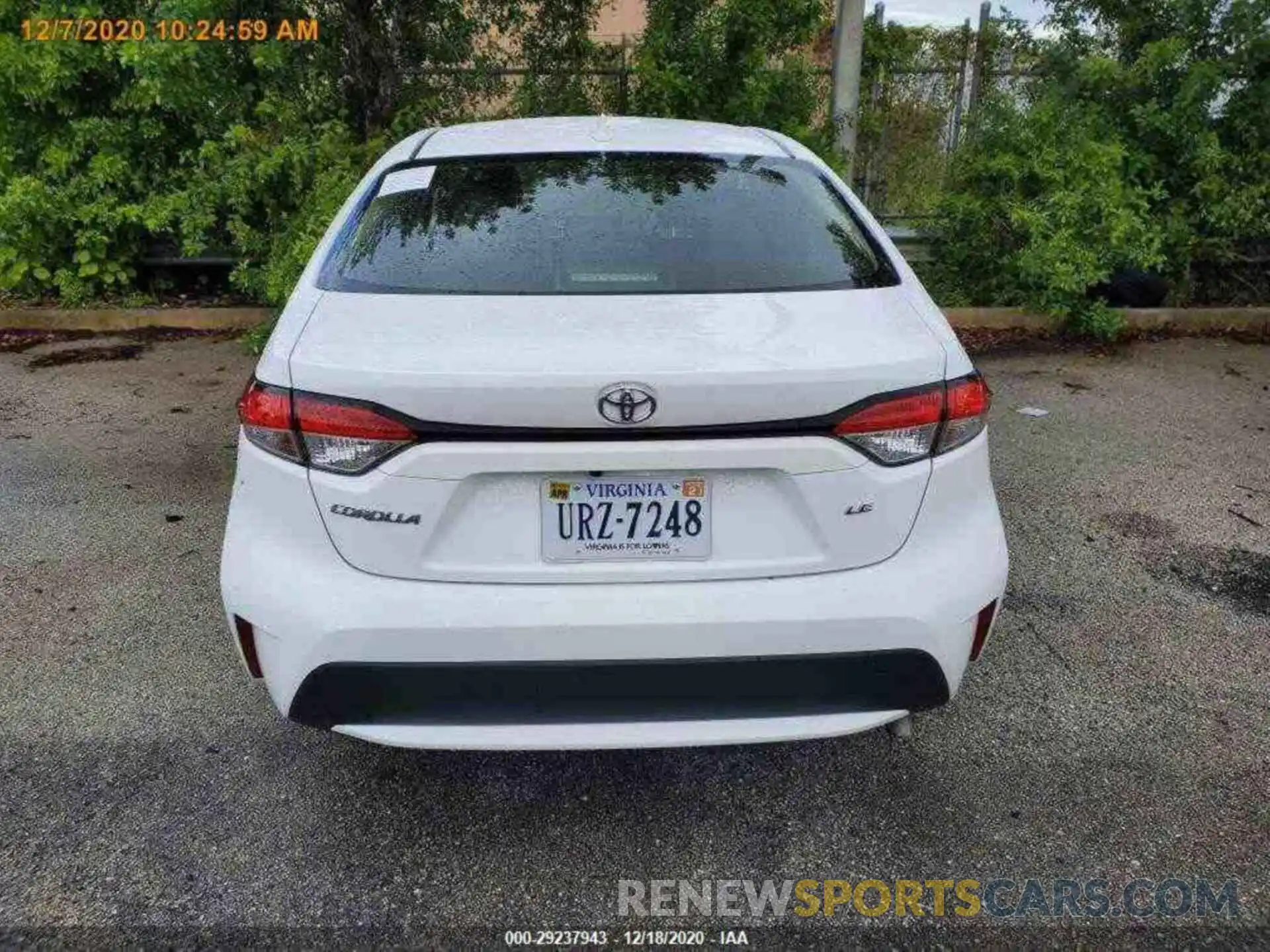 14 Photograph of a damaged car JTDEPRAEXLJ023039 TOYOTA COROLLA 2020