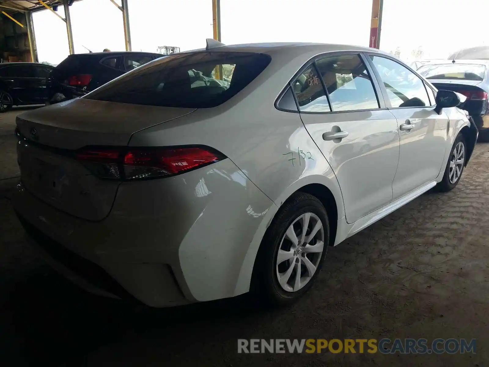 4 Photograph of a damaged car JTDEPRAEXLJ023509 TOYOTA COROLLA 2020