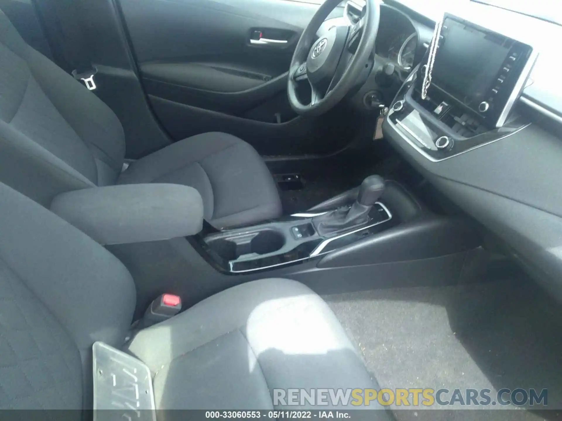 5 Photograph of a damaged car JTDEPRAEXLJ024384 TOYOTA COROLLA 2020