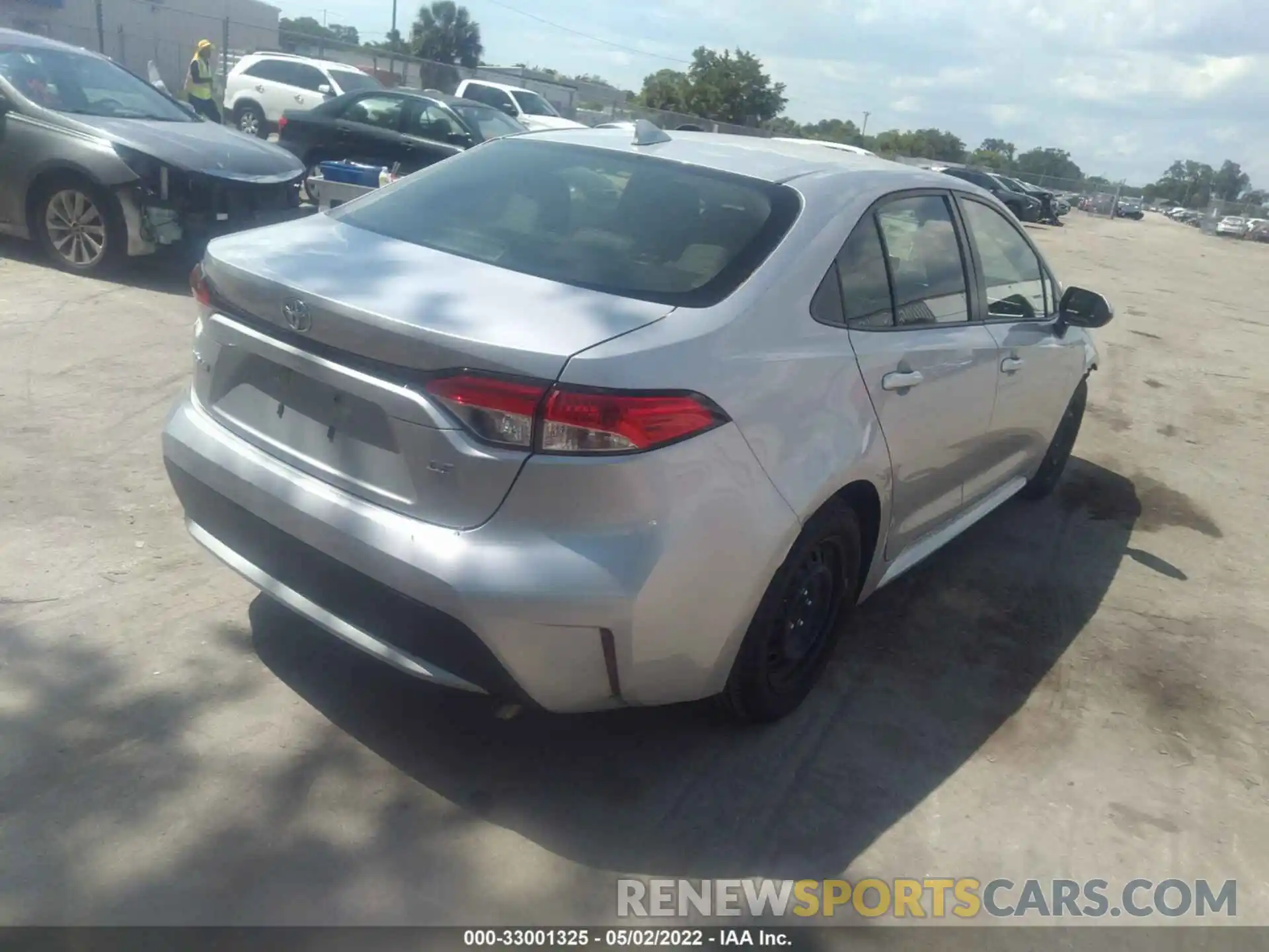 4 Photograph of a damaged car JTDEPRAEXLJ026202 TOYOTA COROLLA 2020