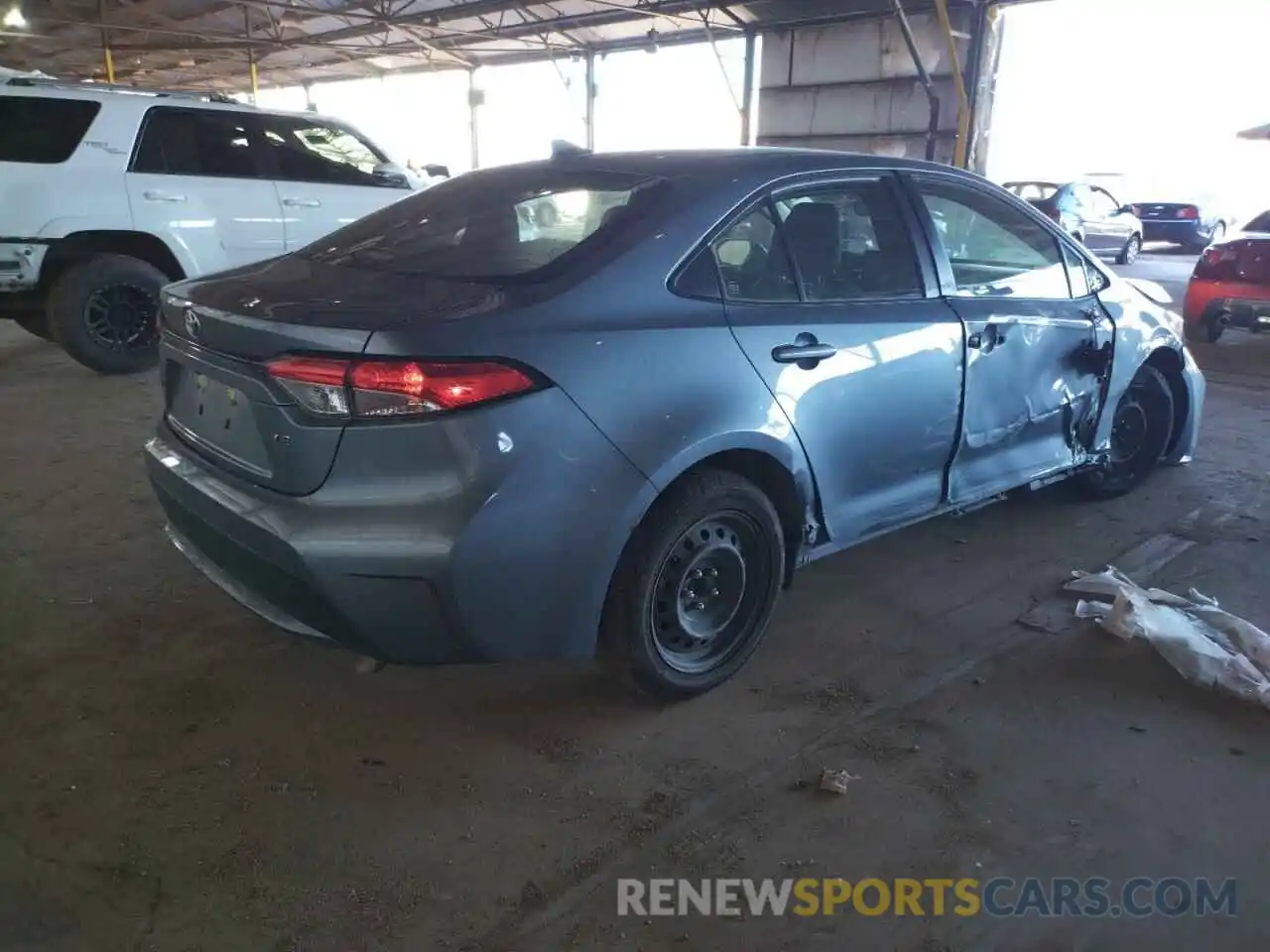 4 Photograph of a damaged car JTDEPRAEXLJ028614 TOYOTA COROLLA 2020