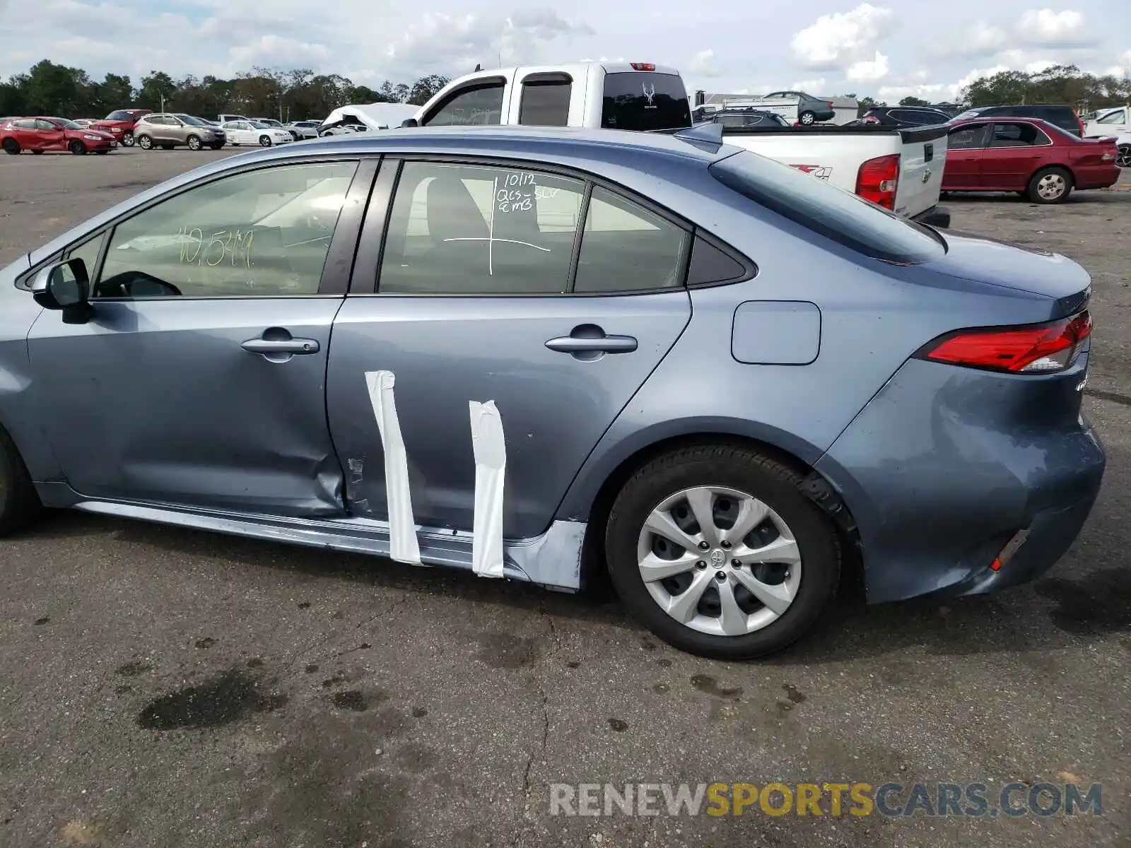 9 Photograph of a damaged car JTDEPRAEXLJ028855 TOYOTA COROLLA 2020