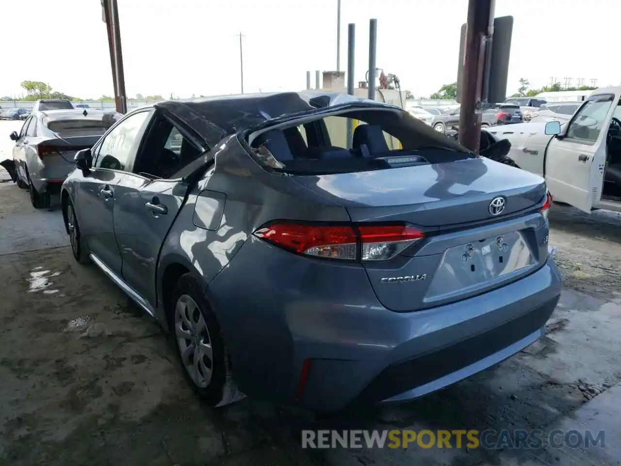 3 Photograph of a damaged car JTDEPRAEXLJ031254 TOYOTA COROLLA 2020