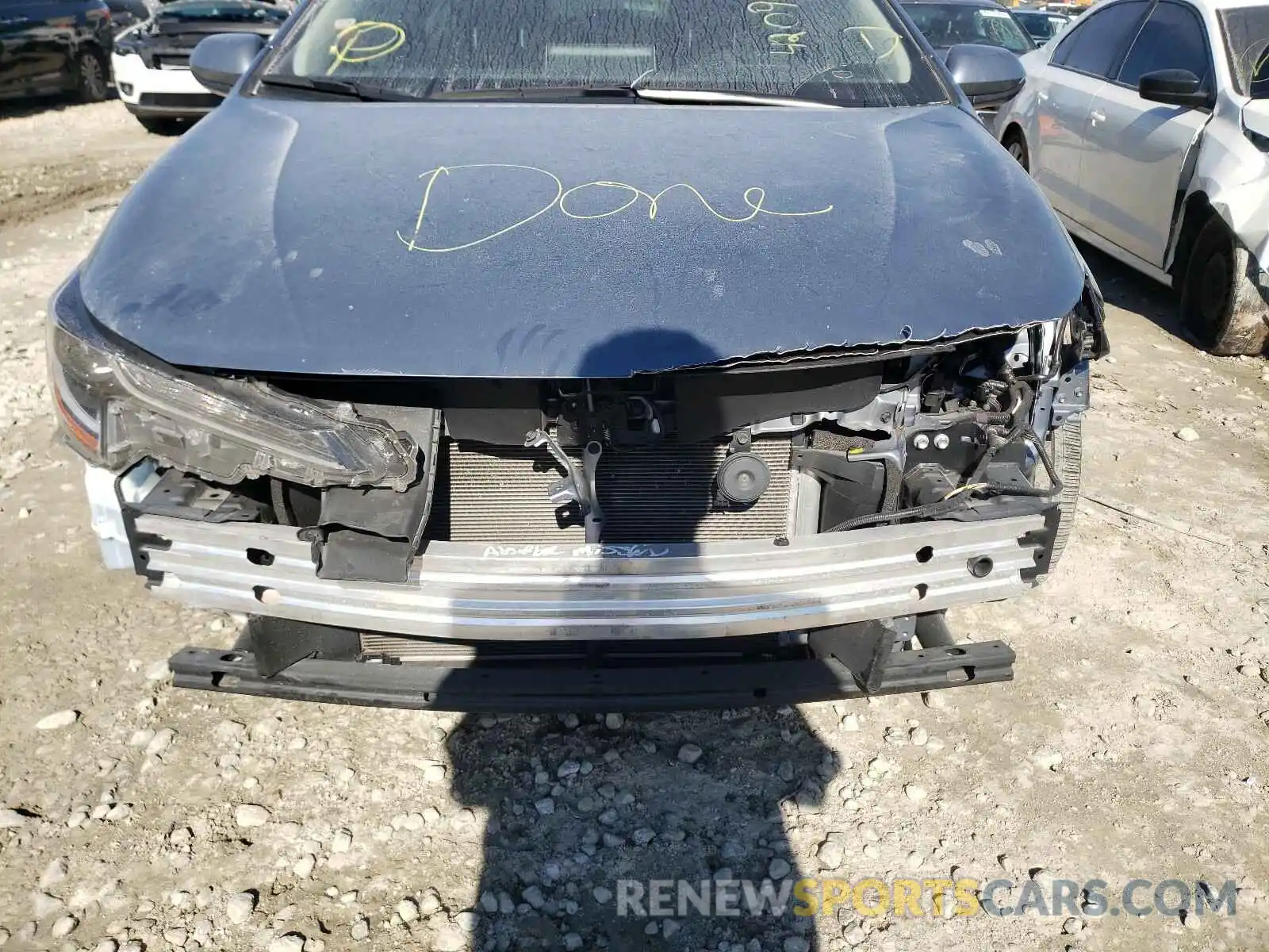 9 Photograph of a damaged car JTDEPRAEXLJ031819 TOYOTA COROLLA 2020