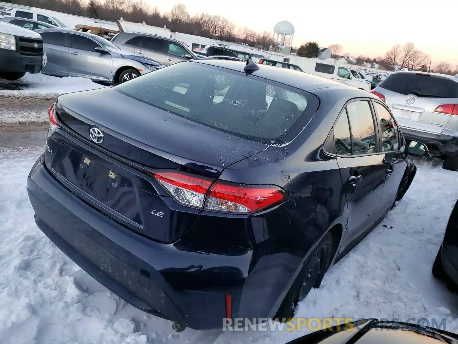 4 Photograph of a damaged car JTDEPRAEXLJ031948 TOYOTA COROLLA 2020