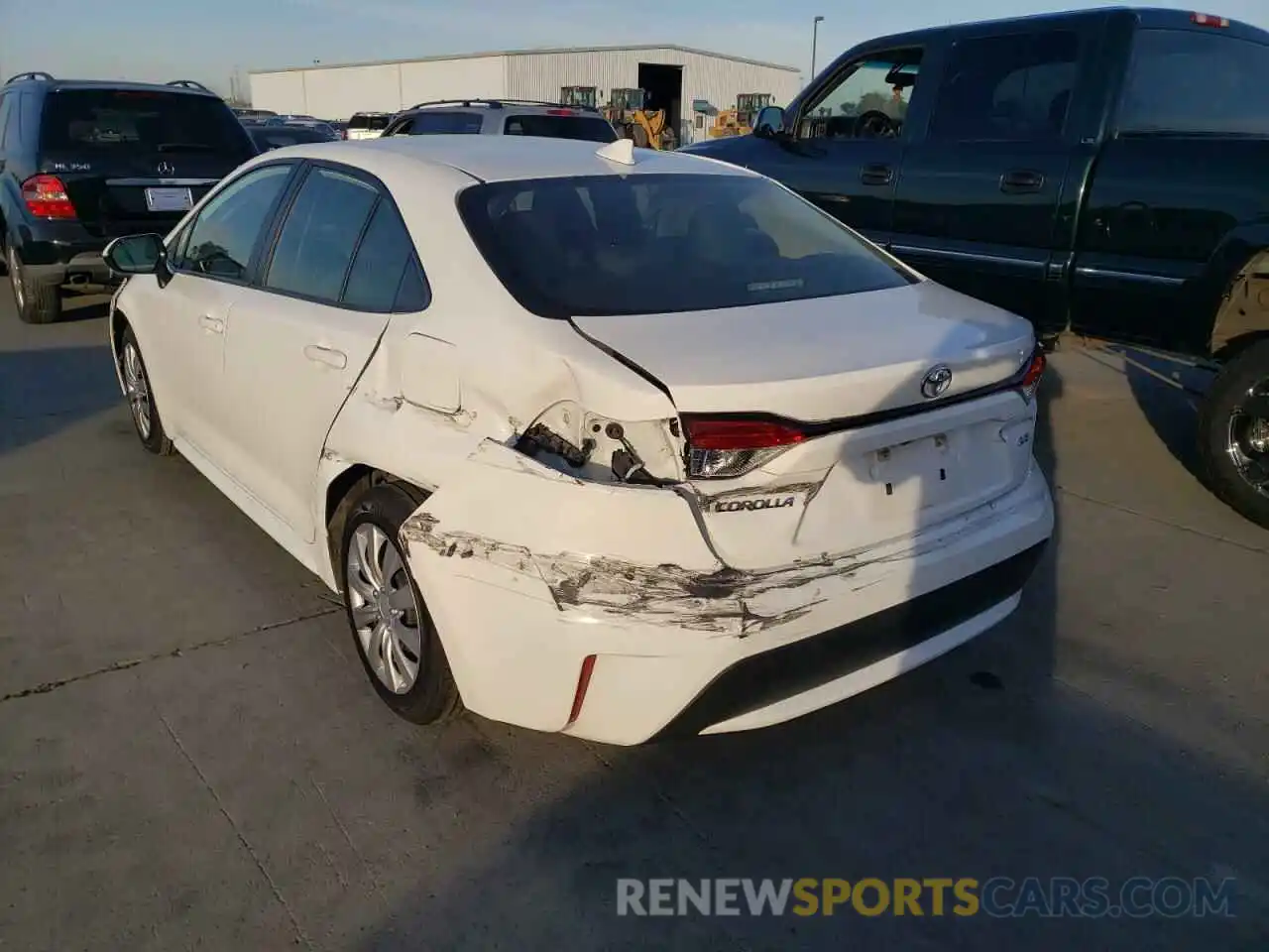 3 Photograph of a damaged car JTDEPRAEXLJ035482 TOYOTA COROLLA 2020