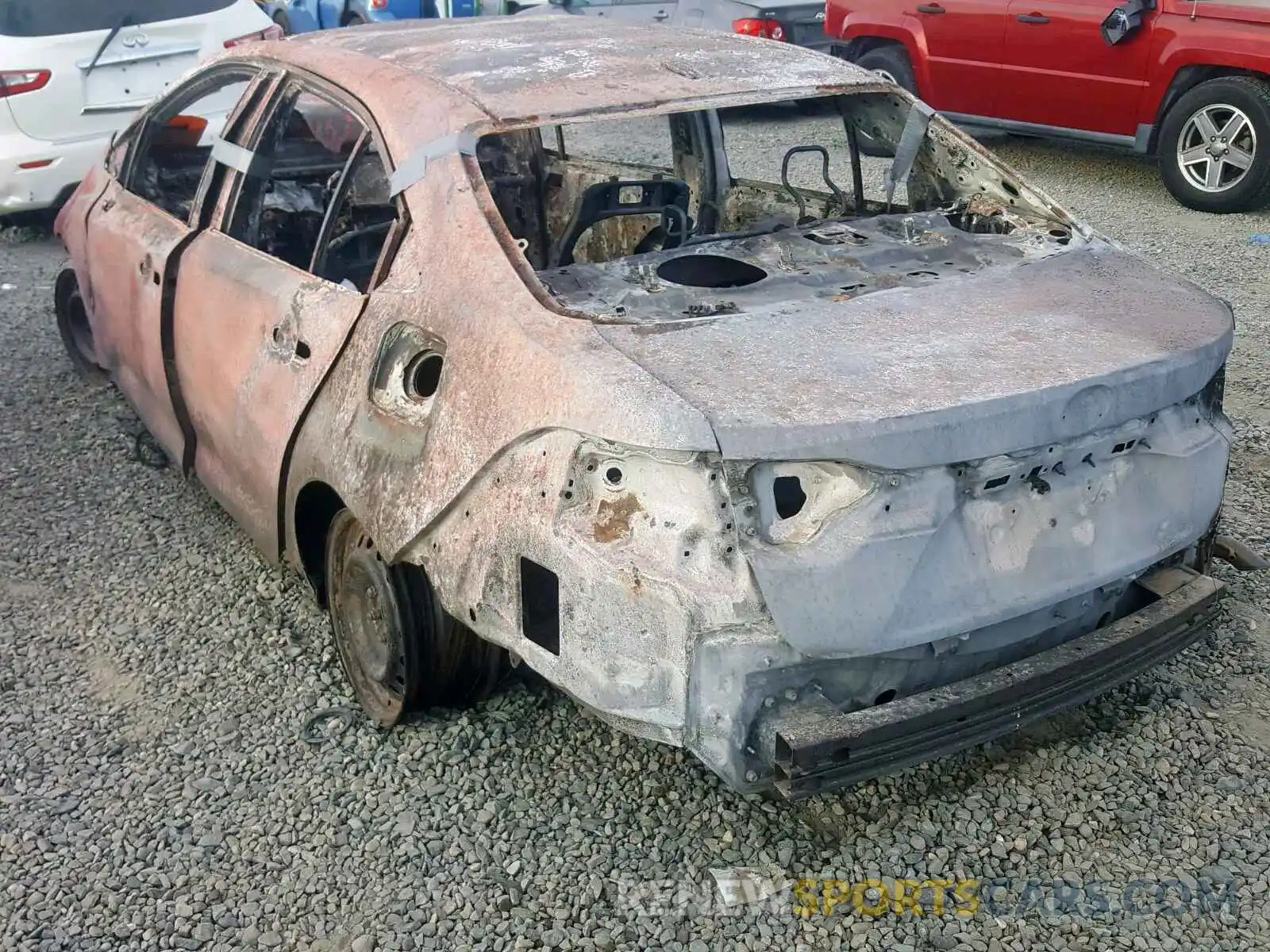 3 Photograph of a damaged car JTDEPRAEXLJ035658 TOYOTA COROLLA 2020