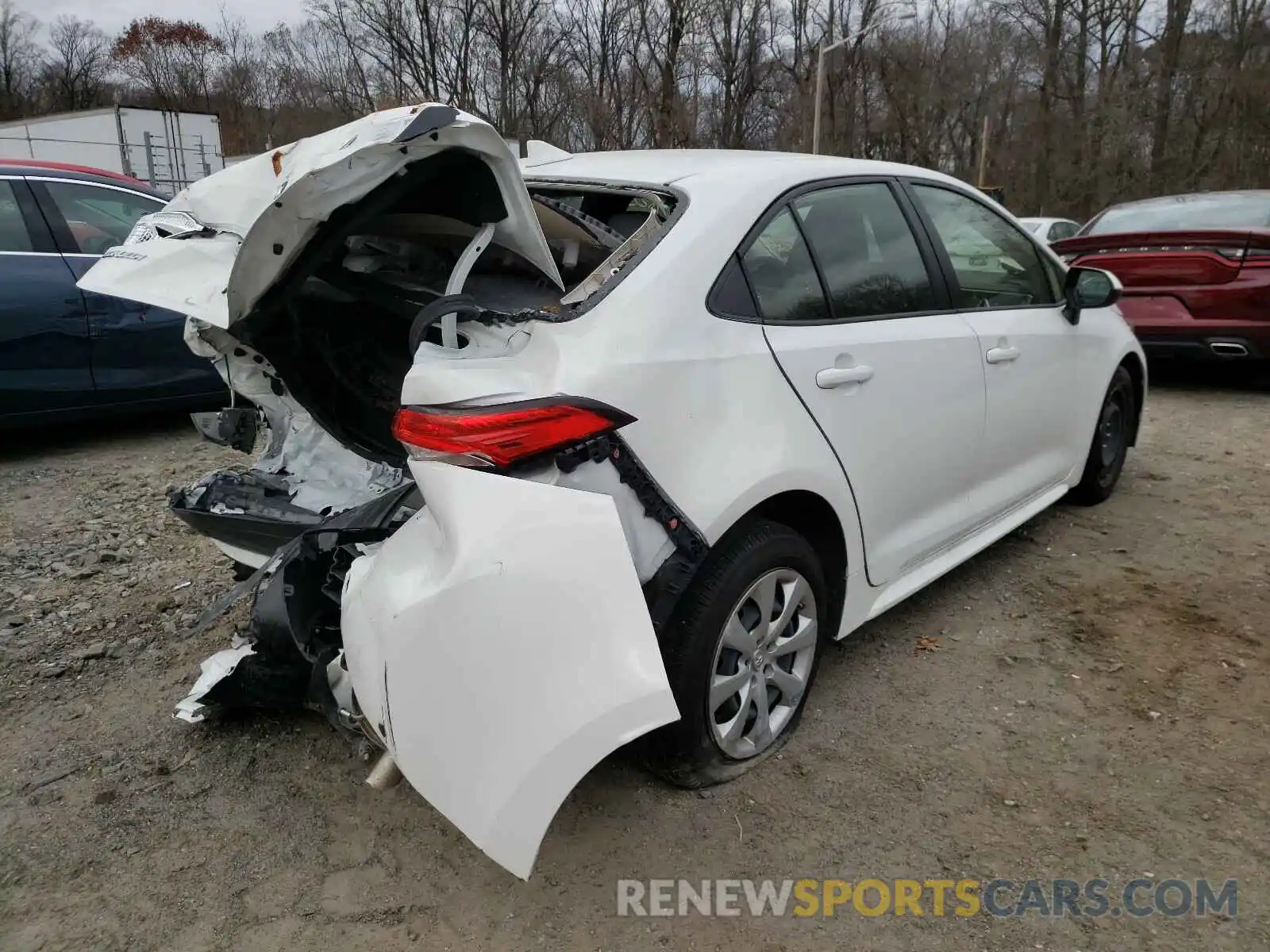 4 Photograph of a damaged car JTDEPRAEXLJ035868 TOYOTA COROLLA 2020