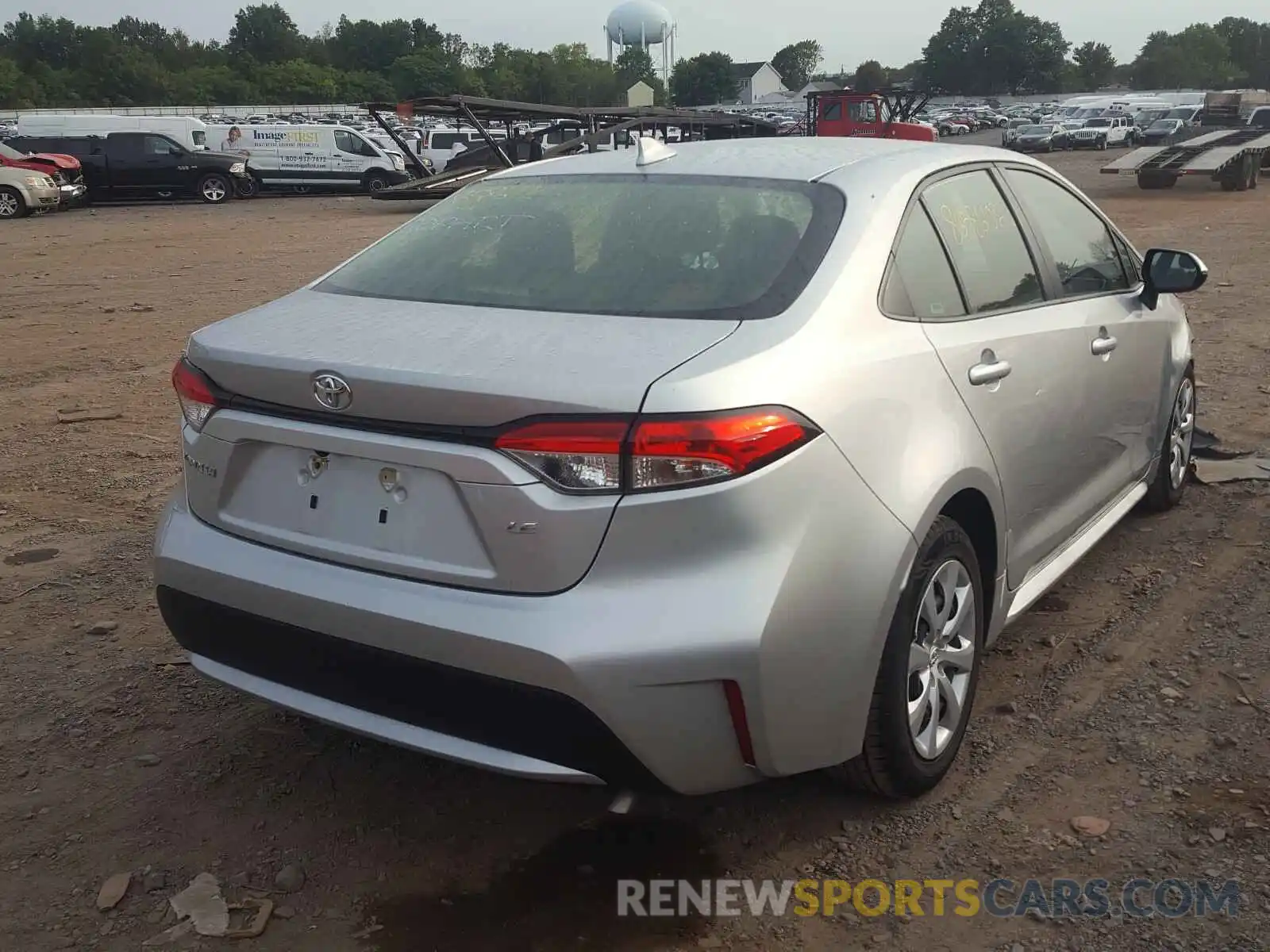 4 Photograph of a damaged car JTDEPRAEXLJ037104 TOYOTA COROLLA 2020