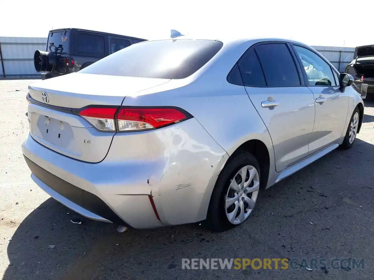 4 Photograph of a damaged car JTDEPRAEXLJ037331 TOYOTA COROLLA 2020