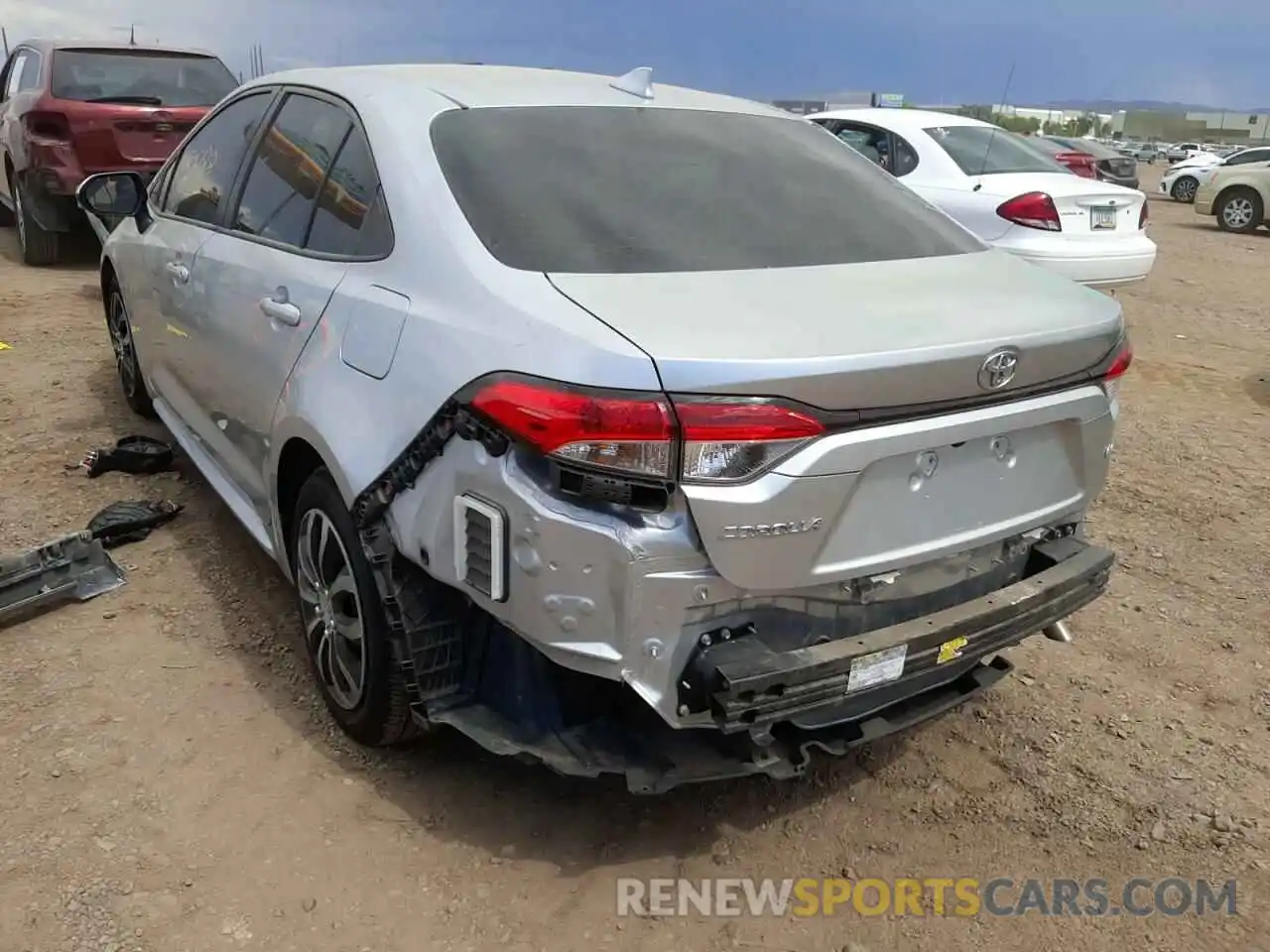 3 Photograph of a damaged car JTDEPRAEXLJ038513 TOYOTA COROLLA 2020