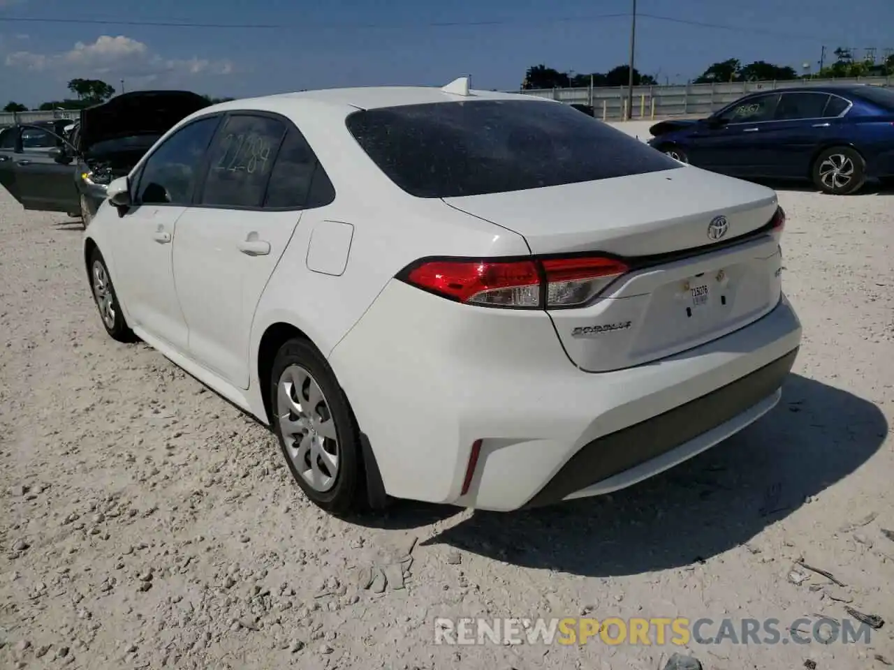 3 Photograph of a damaged car JTDEPRAEXLJ038690 TOYOTA COROLLA 2020