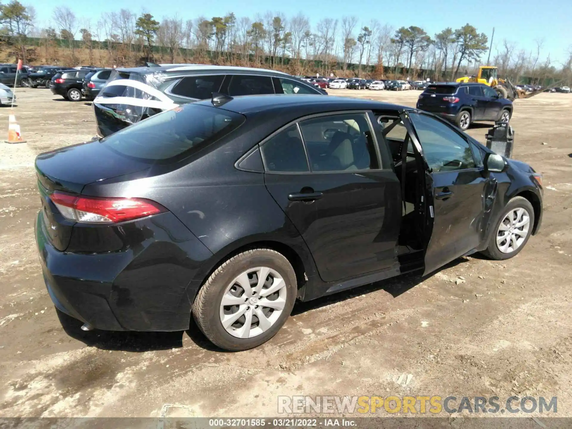 4 Photograph of a damaged car JTDEPRAEXLJ039855 TOYOTA COROLLA 2020