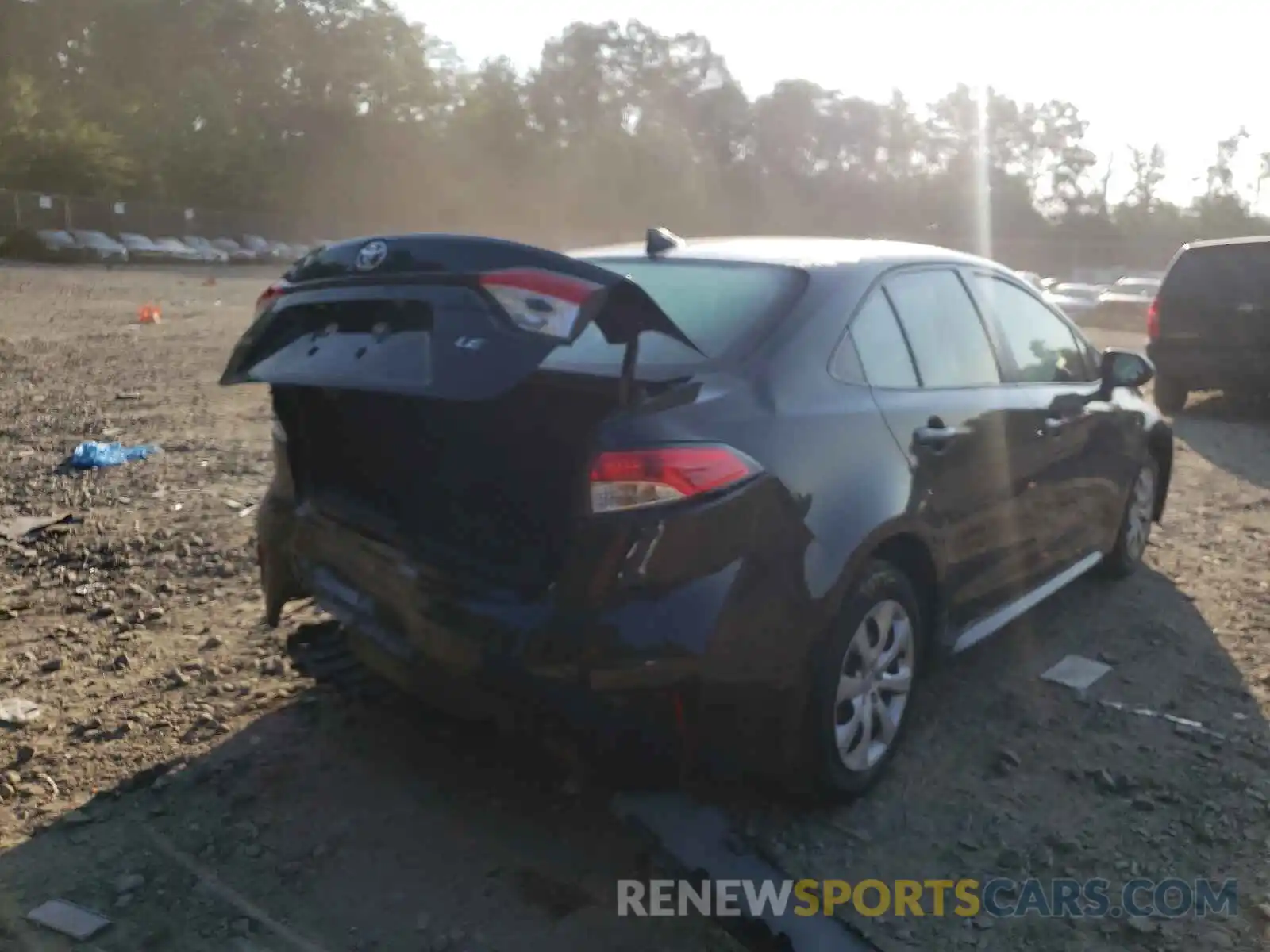 4 Photograph of a damaged car JTDEPRAEXLJ041430 TOYOTA COROLLA 2020