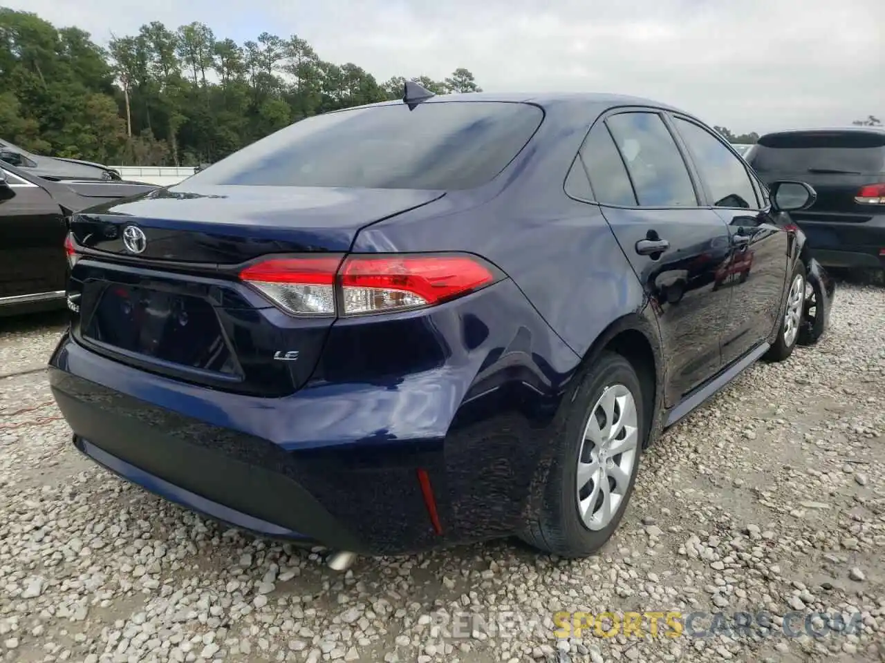 4 Photograph of a damaged car JTDEPRAEXLJ043081 TOYOTA COROLLA 2020