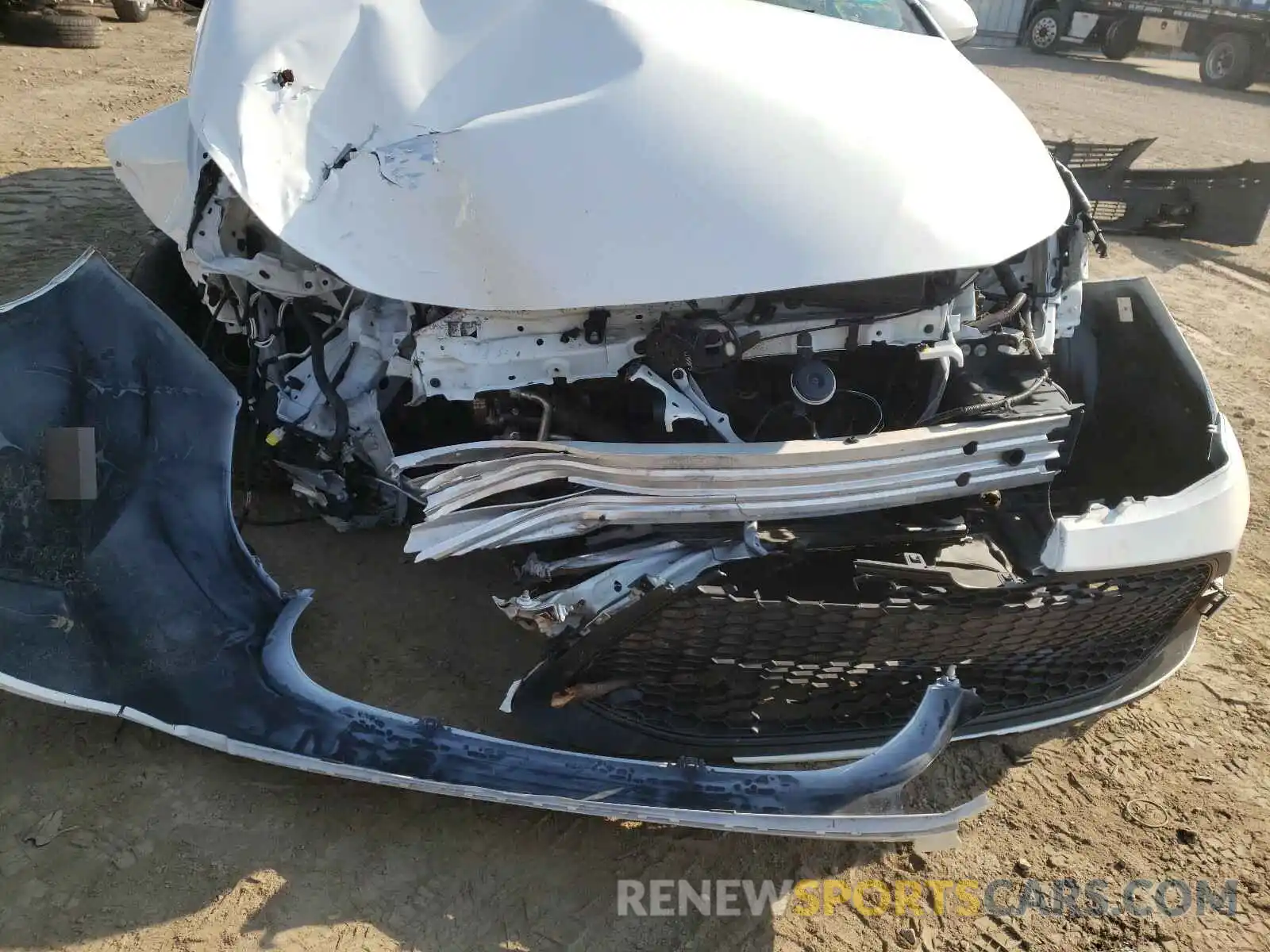 9 Photograph of a damaged car JTDEPRAEXLJ044571 TOYOTA COROLLA 2020