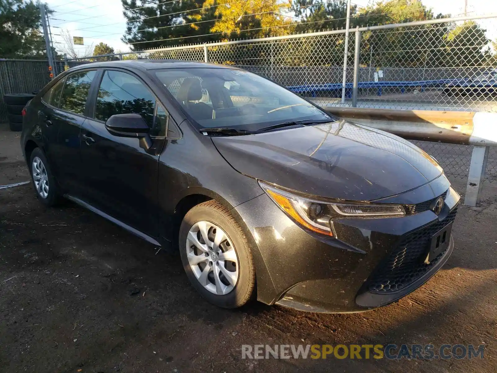 1 Photograph of a damaged car JTDEPRAEXLJ045879 TOYOTA COROLLA 2020