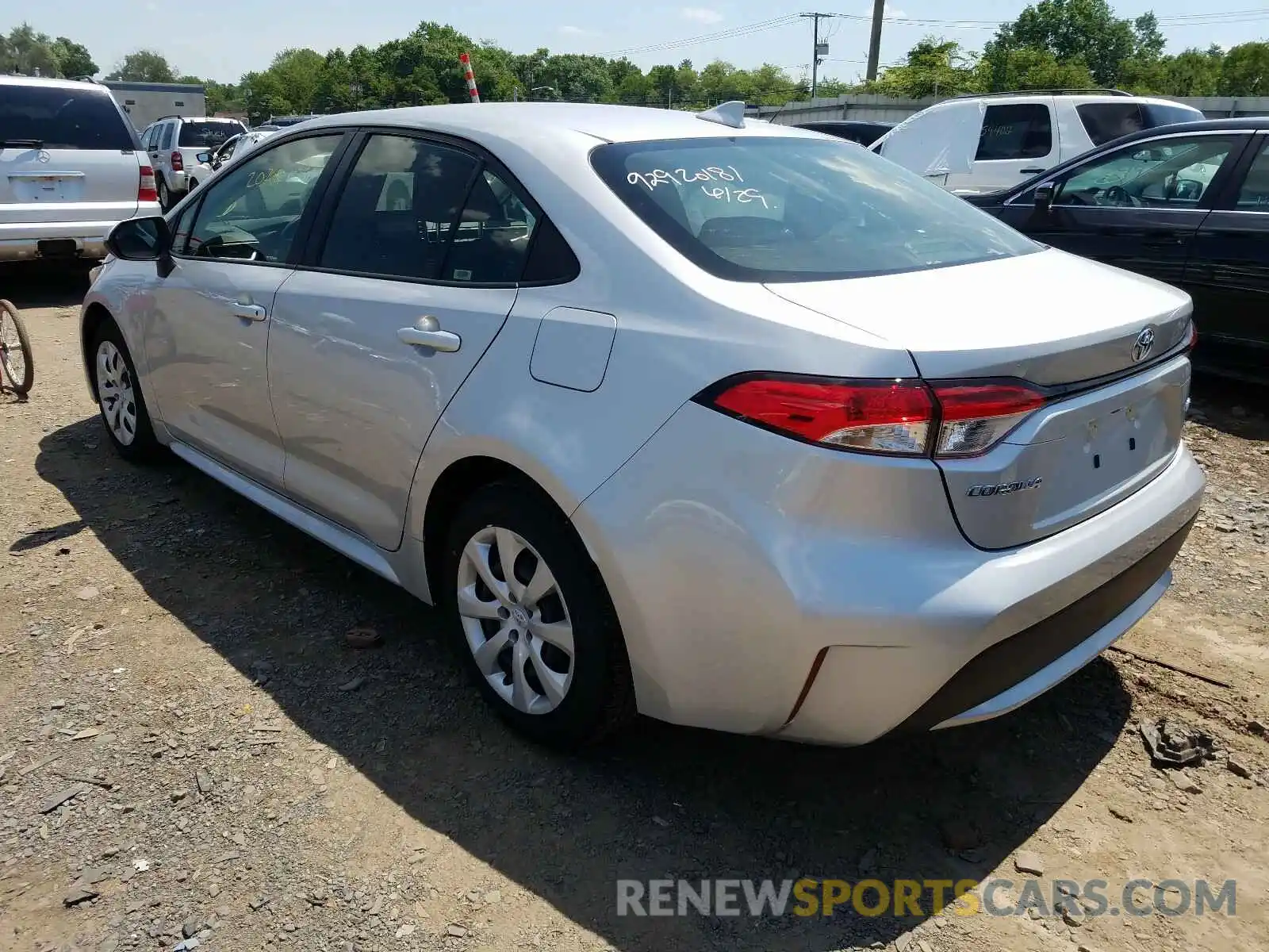 3 Photograph of a damaged car JTDEPRAEXLJ046286 TOYOTA COROLLA 2020