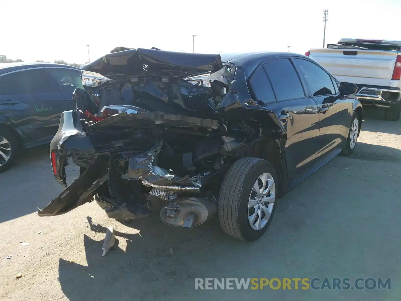 4 Photograph of a damaged car JTDEPRAEXLJ049642 TOYOTA COROLLA 2020