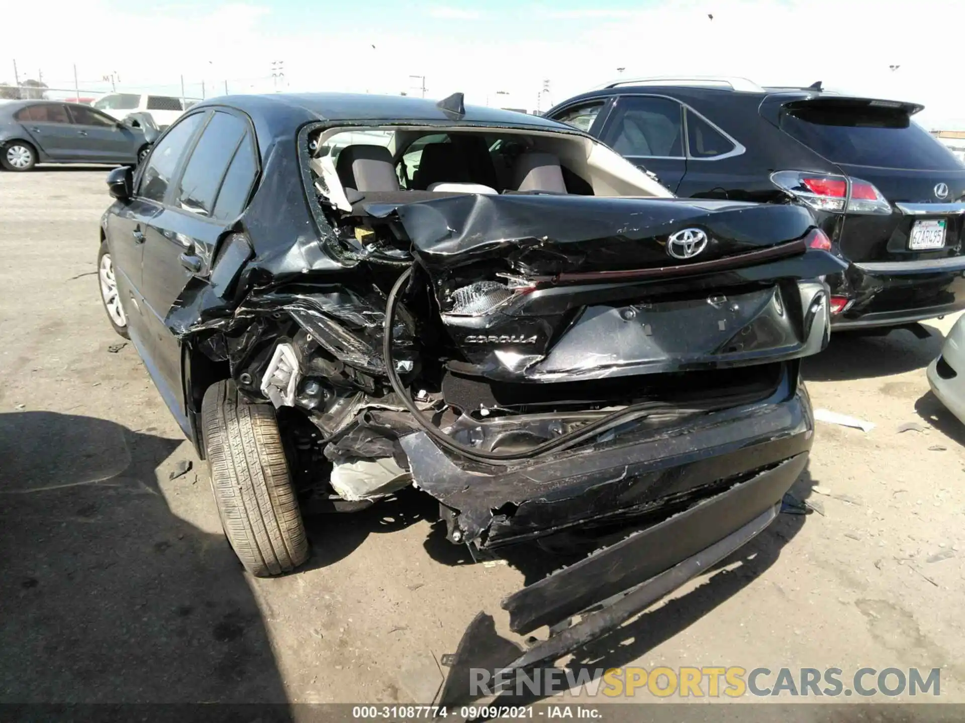 6 Photograph of a damaged car JTDEPRAEXLJ050306 TOYOTA COROLLA 2020