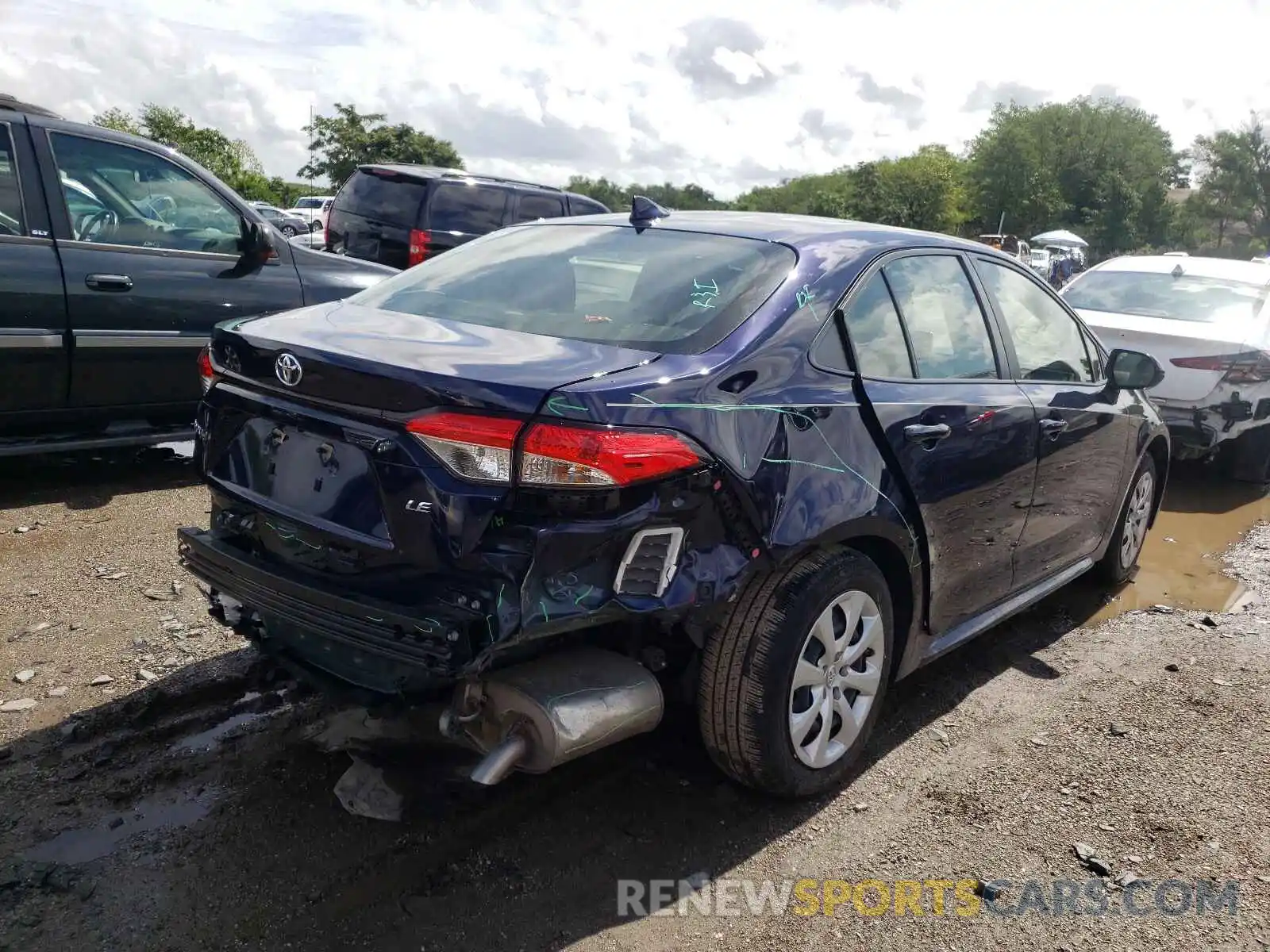 4 Photograph of a damaged car JTDEPRAEXLJ052167 TOYOTA COROLLA 2020