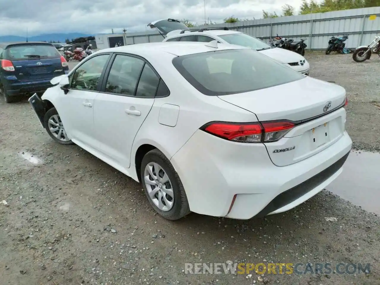 3 Photograph of a damaged car JTDEPRAEXLJ052430 TOYOTA COROLLA 2020