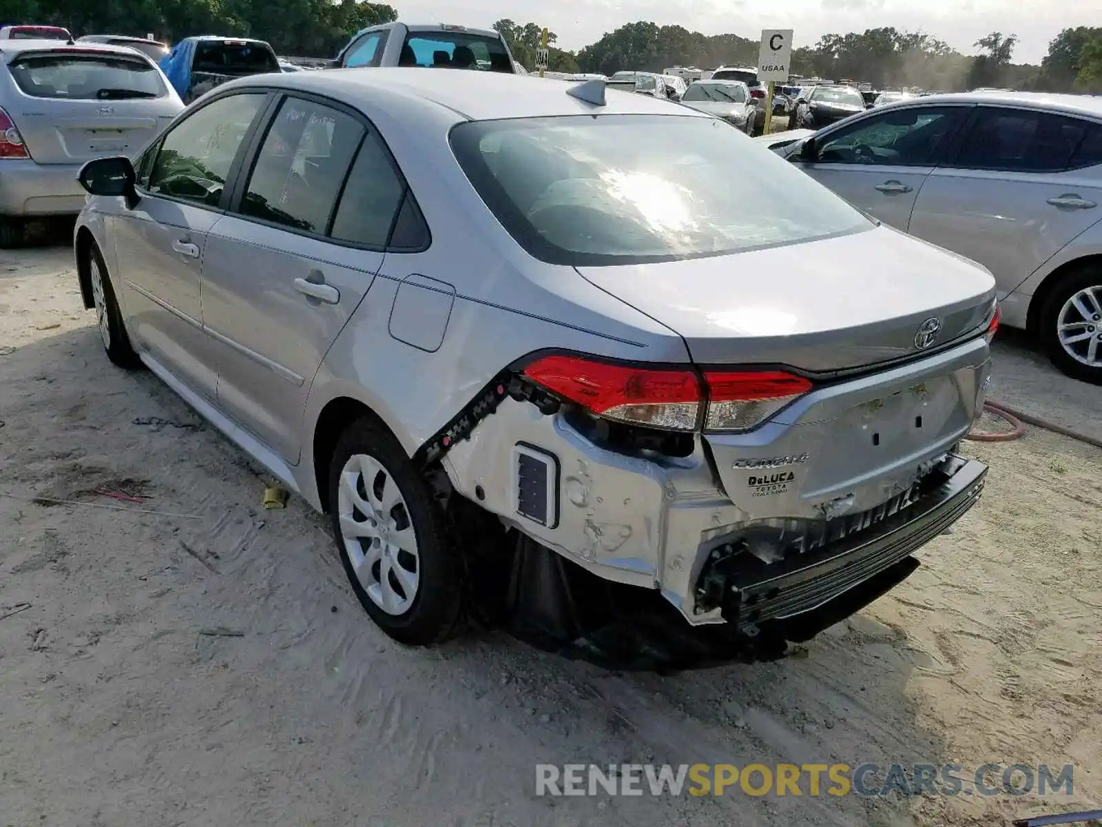 3 Photograph of a damaged car JTDEPRAEXLJ054324 TOYOTA COROLLA 2020