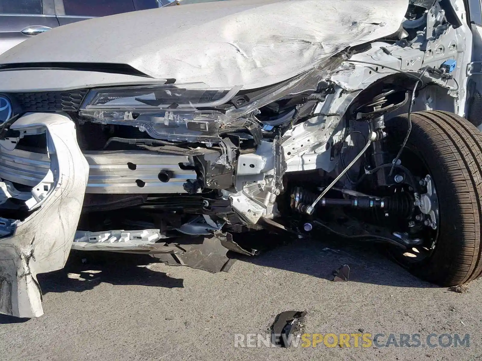 9 Photograph of a damaged car JTDEPRAEXLJ054744 TOYOTA COROLLA 2020