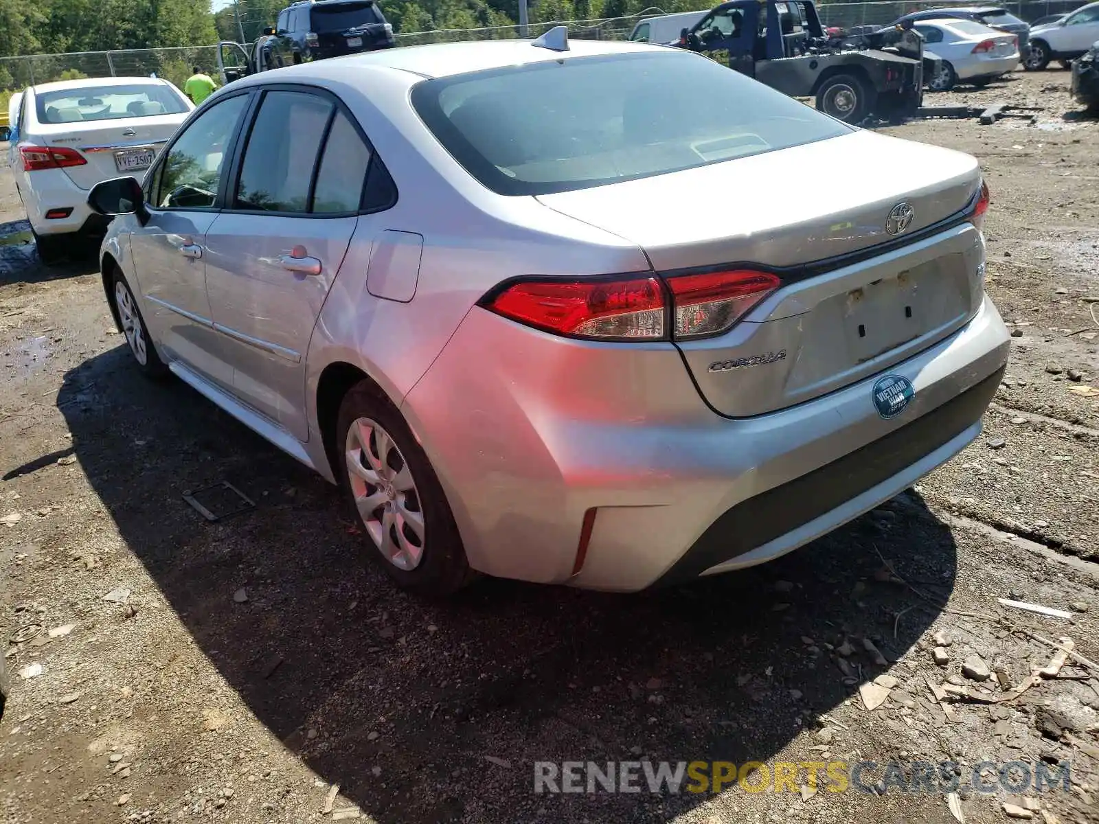 3 Photograph of a damaged car JTDEPRAEXLJ061063 TOYOTA COROLLA 2020