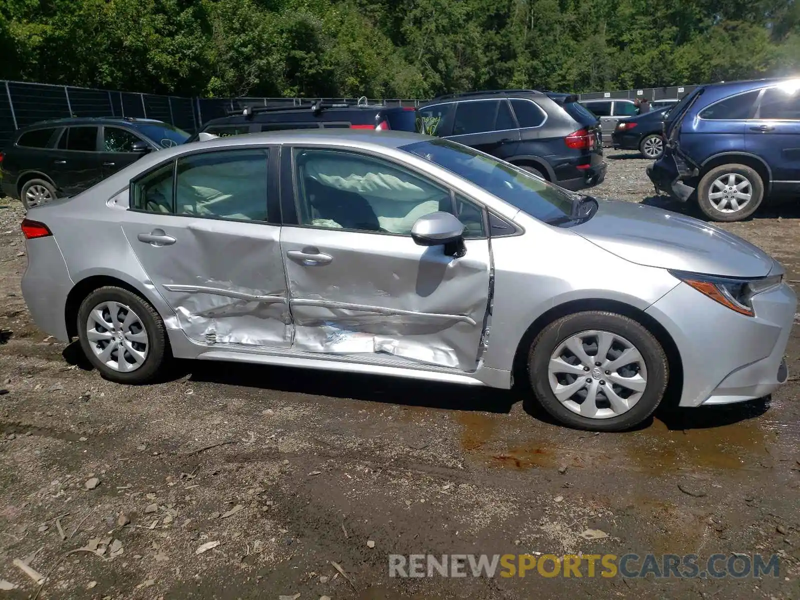 9 Photograph of a damaged car JTDEPRAEXLJ061063 TOYOTA COROLLA 2020