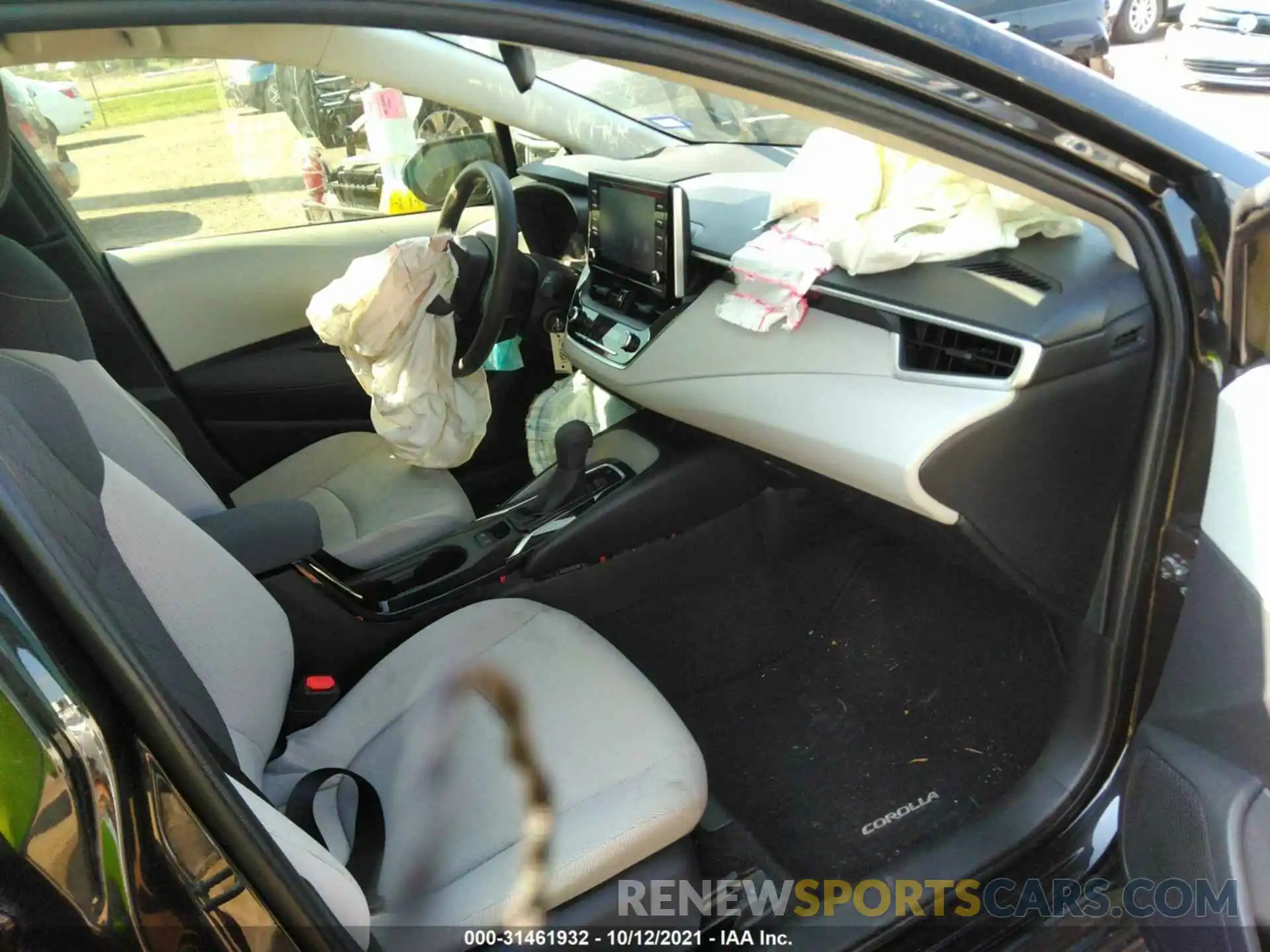 5 Photograph of a damaged car JTDEPRAEXLJ067025 TOYOTA COROLLA 2020